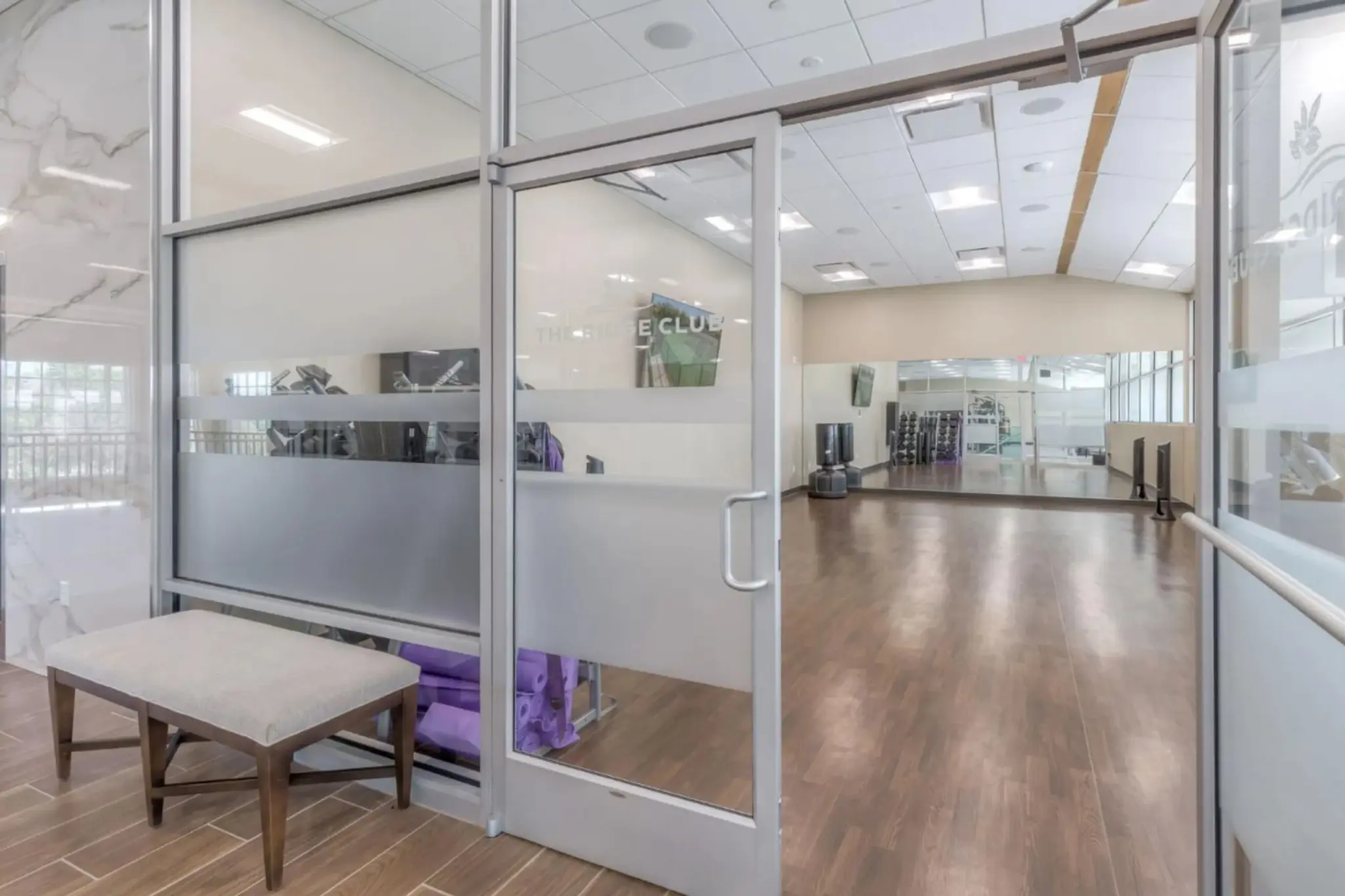 group-exercise-room-at-beacon-homes-broken-arrow-tulsa-community-Creekside-at-Forest-Ridge-in-oklahoma