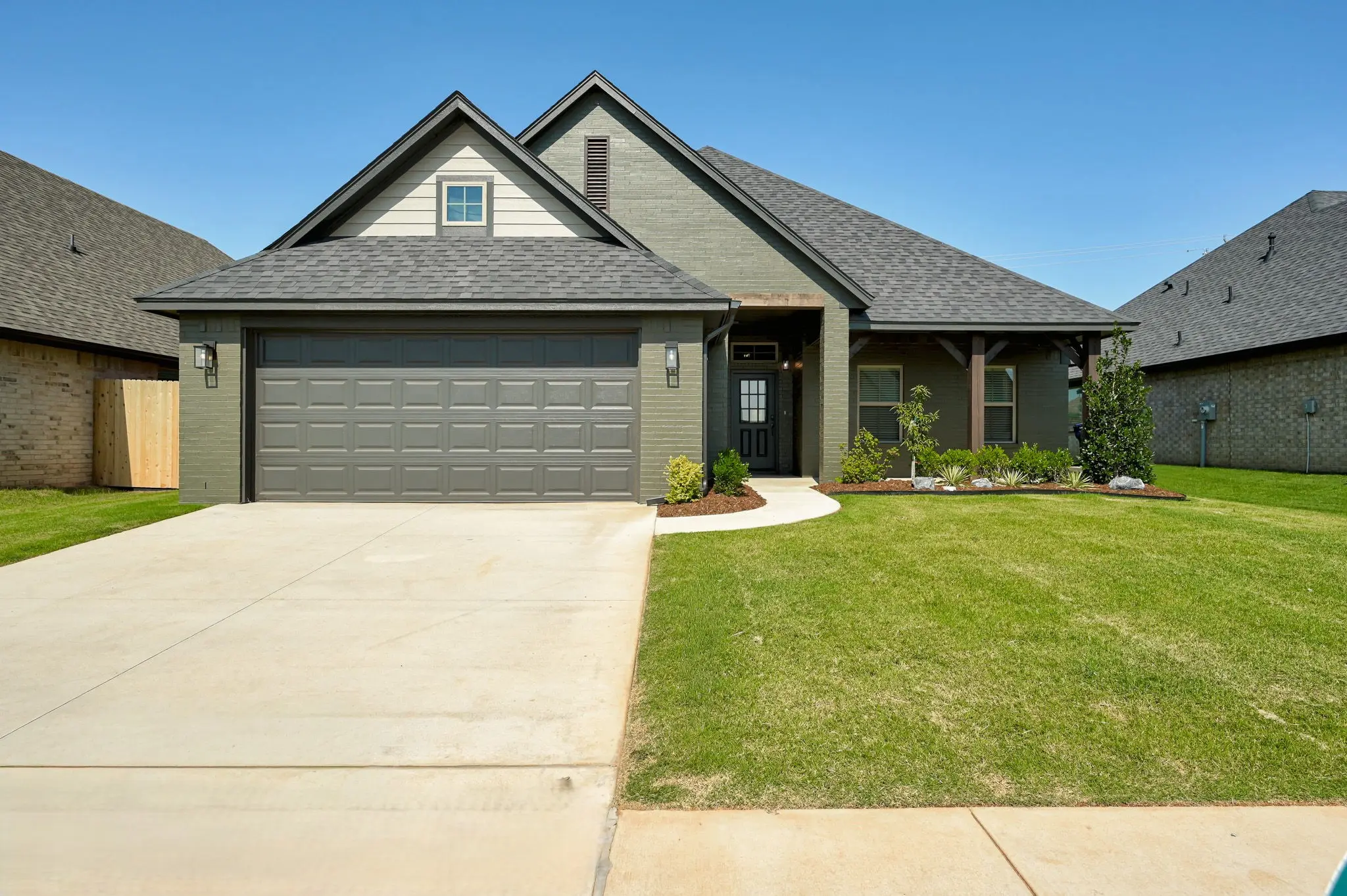 Thumbnail - 3325 Slate River Dr