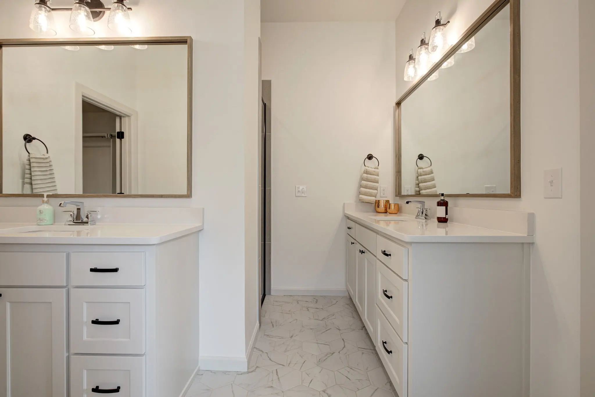 Gallery Thumbnail - 7