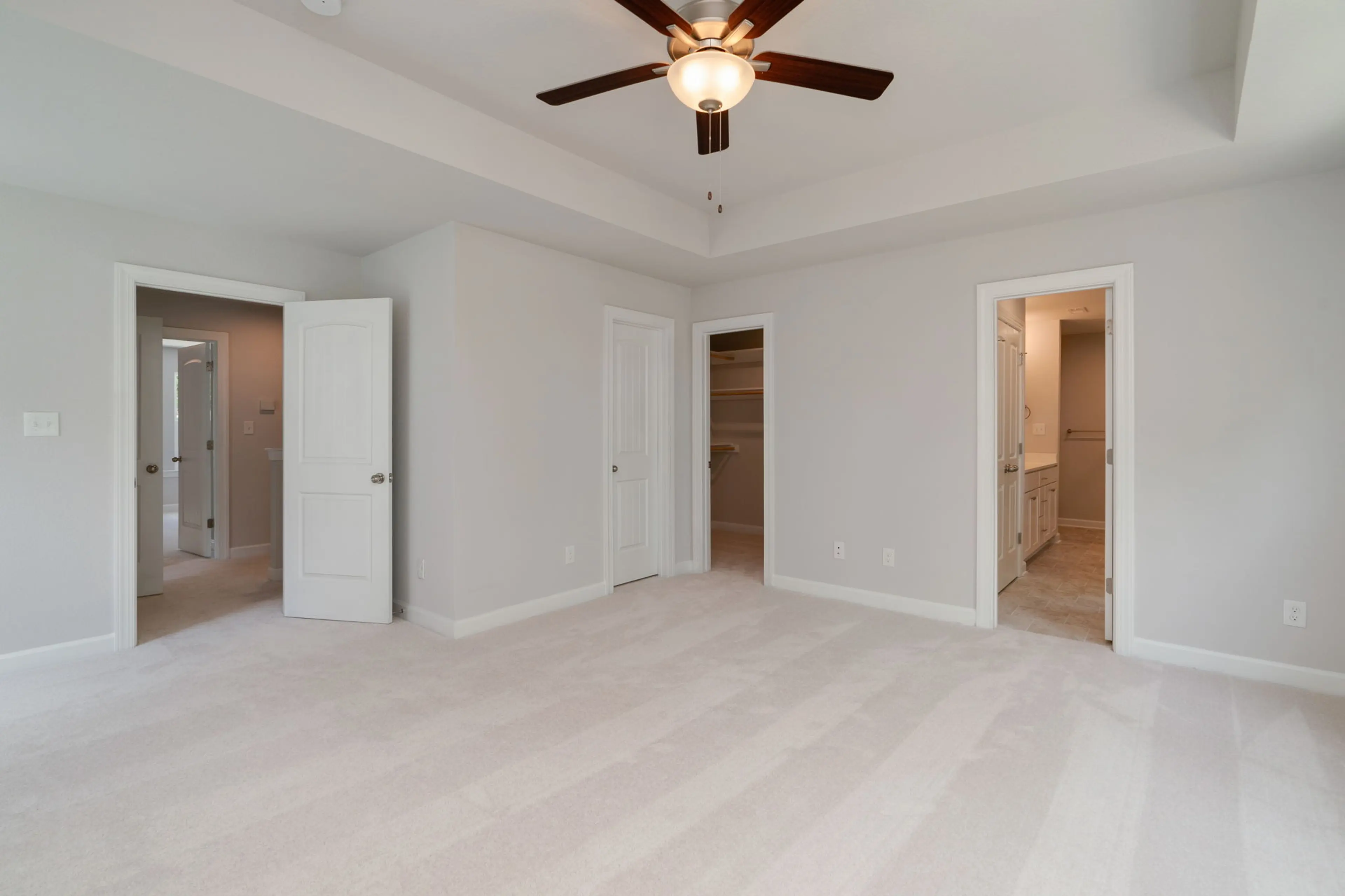 Slide - Choose the Tray Ceiling in your Owner's Suite!