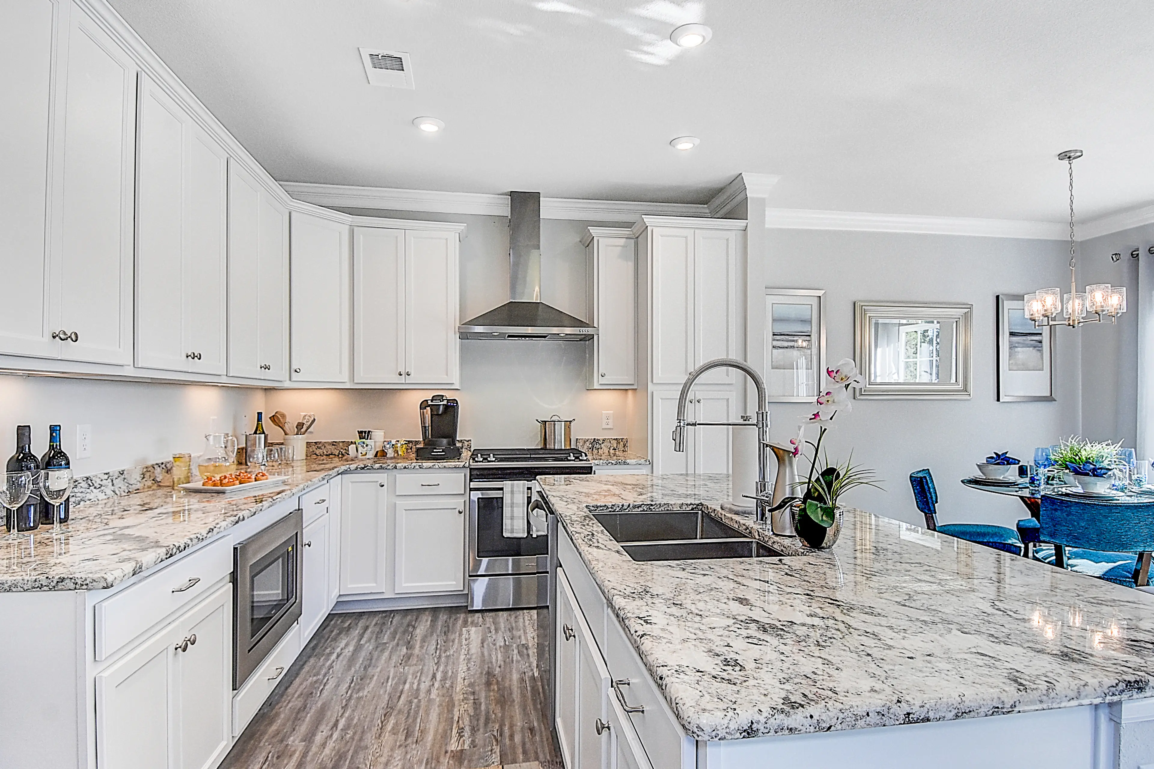 Slide - Choose between Granite and Quartz Countertops