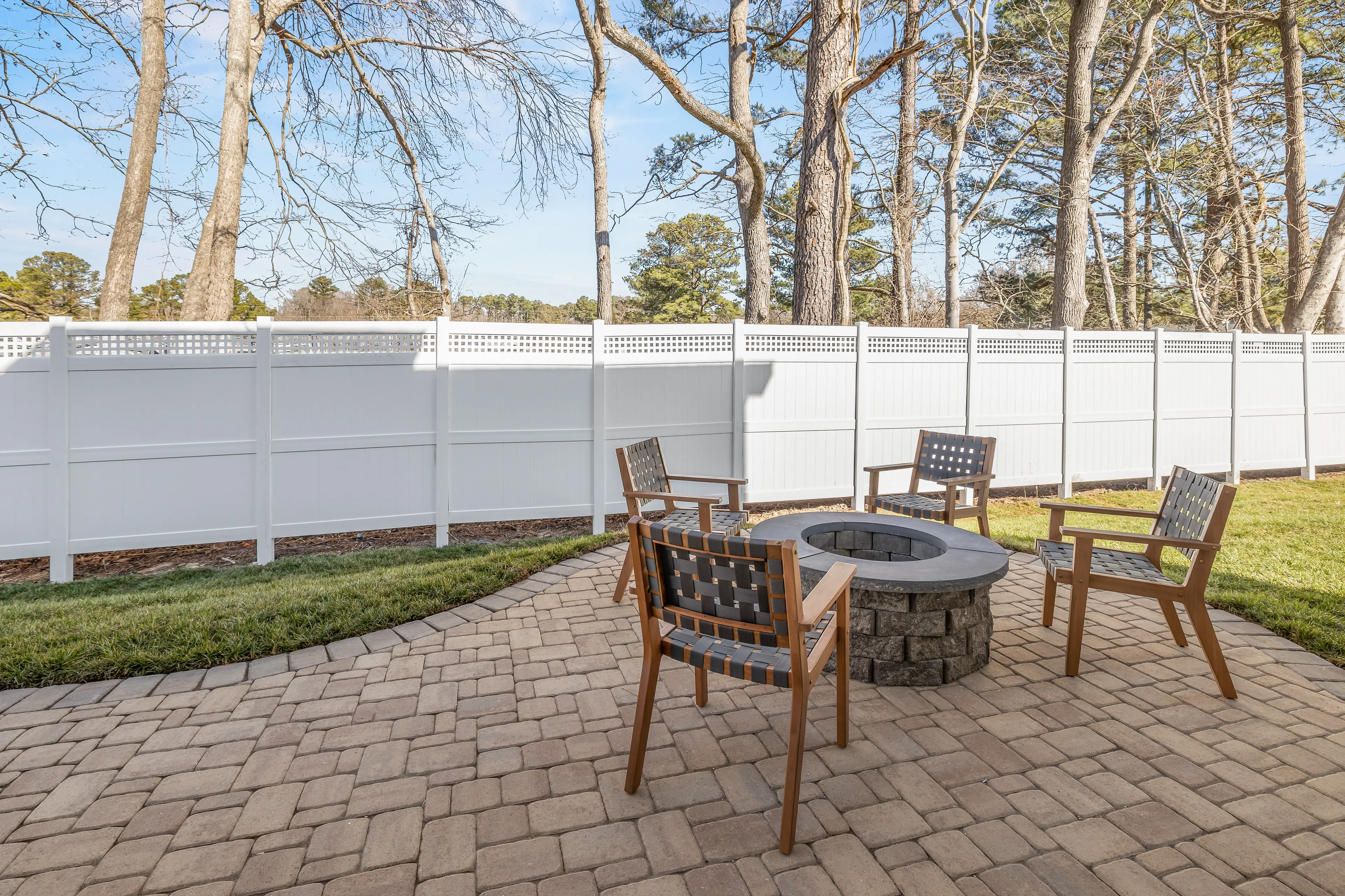 Slide - Upgrade your back patio to all pavers
