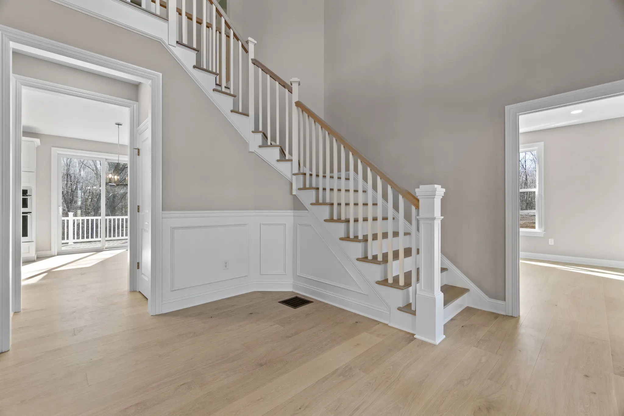 200 Horizon Hill-01_1zkiXkm7HiFQirMO - Thumbnail