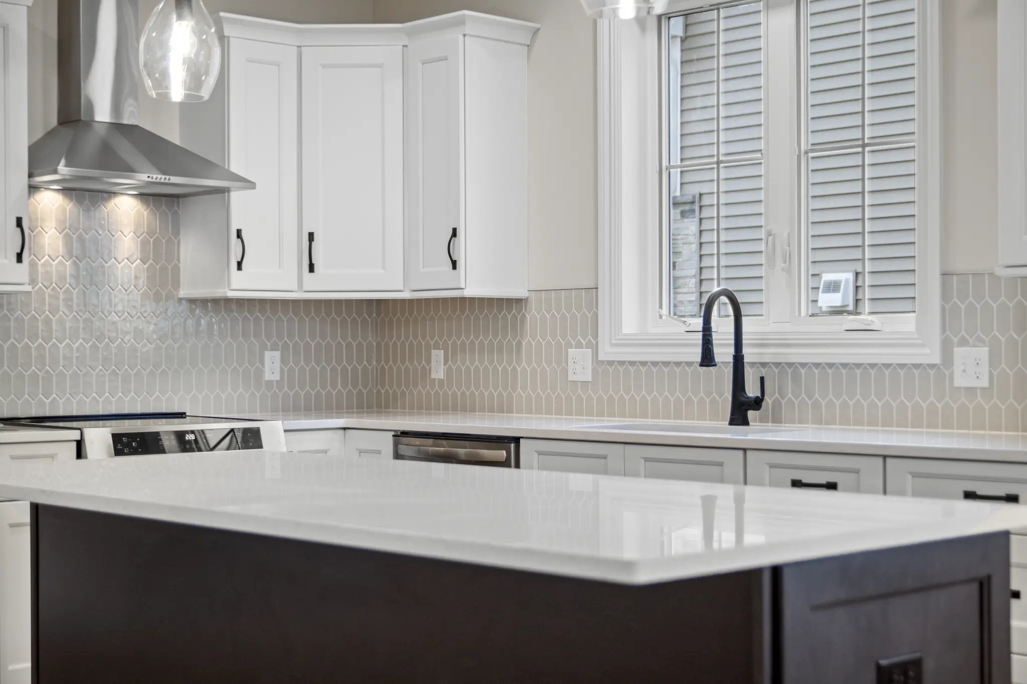 53 Soderman Way-06_mxqKdpg9uY4JzgU4 - Thumbnail