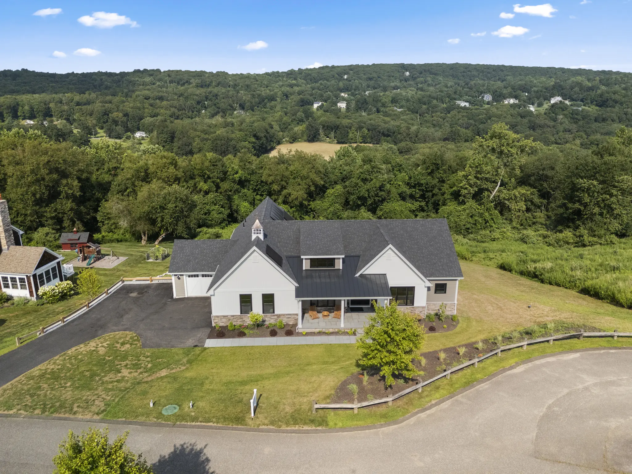 Gallery Thumbnail - 10