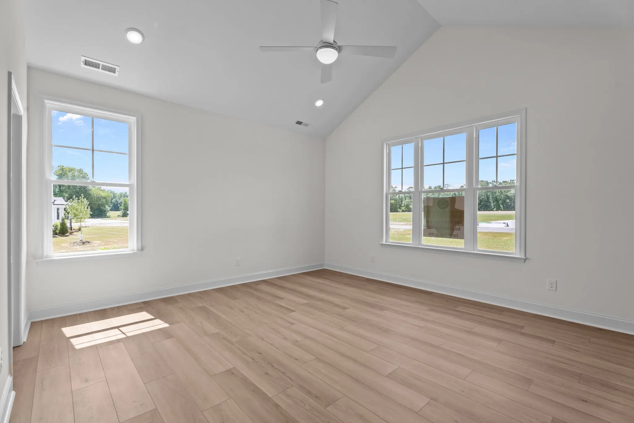 Gallery Thumbnail - 8