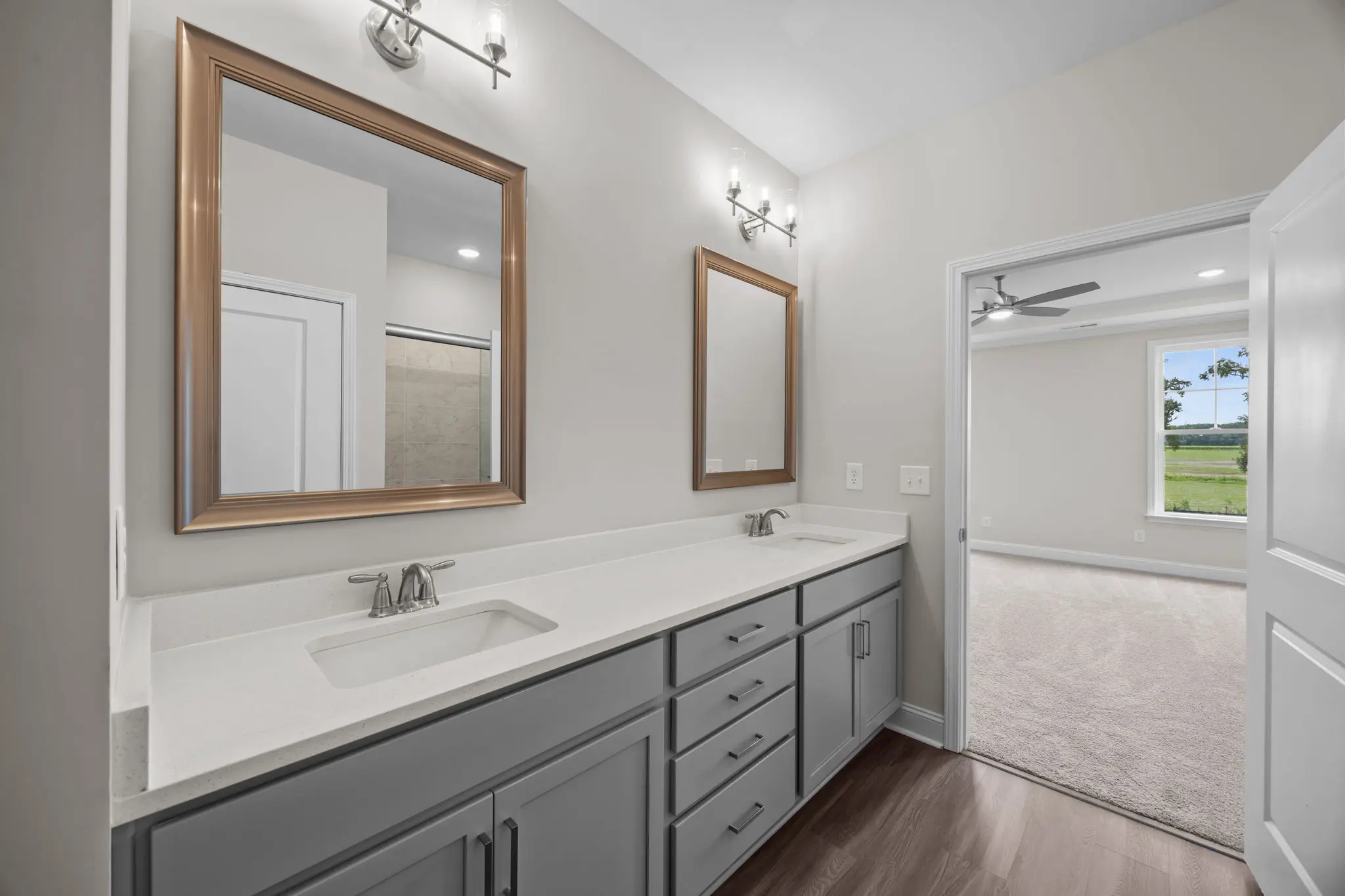 Gallery Thumbnail - 4