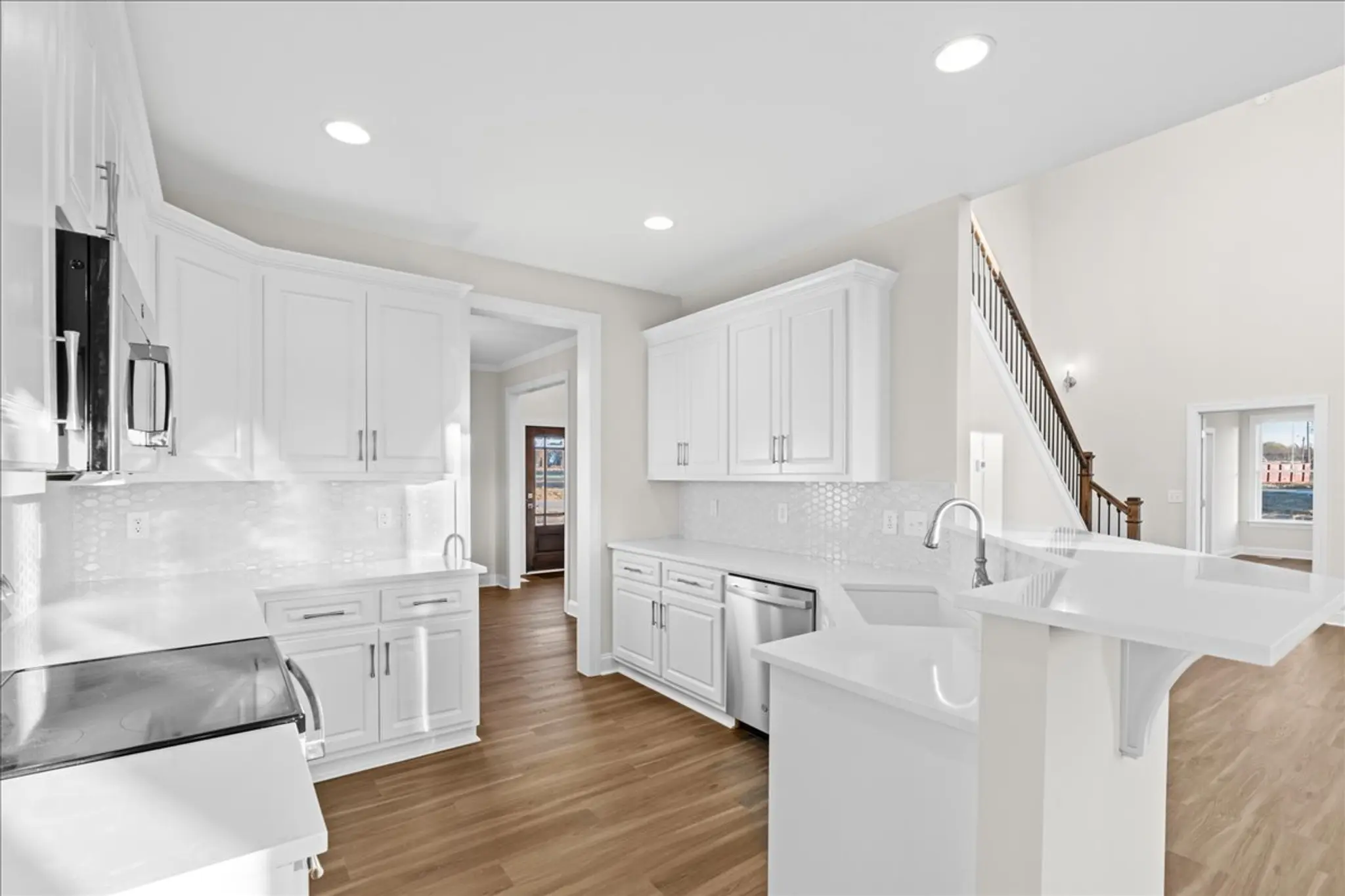 Gallery Thumbnail - 6