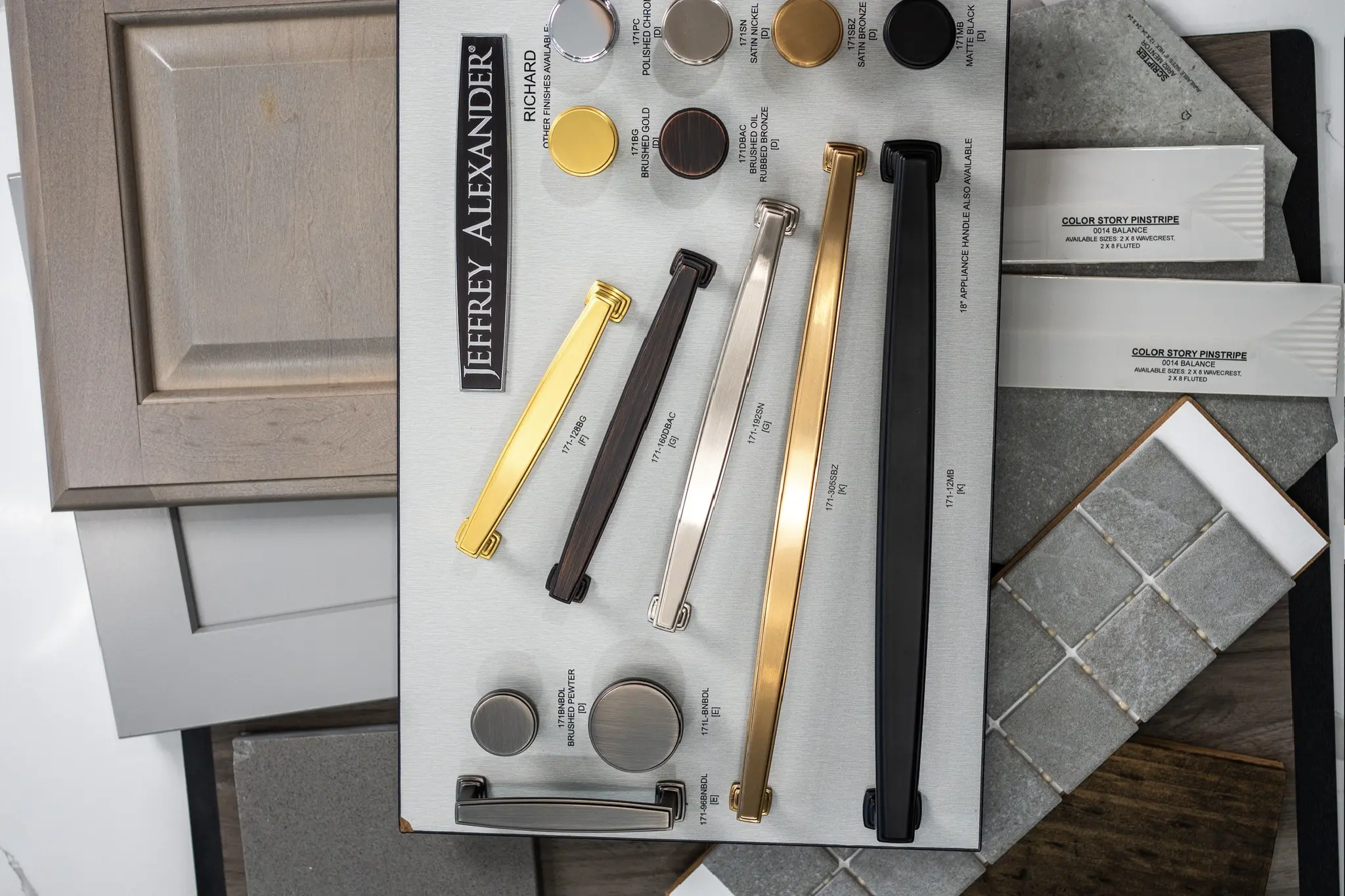 Timeless Traditional 2_22UyN1RilwIL31FR - Thumbnail