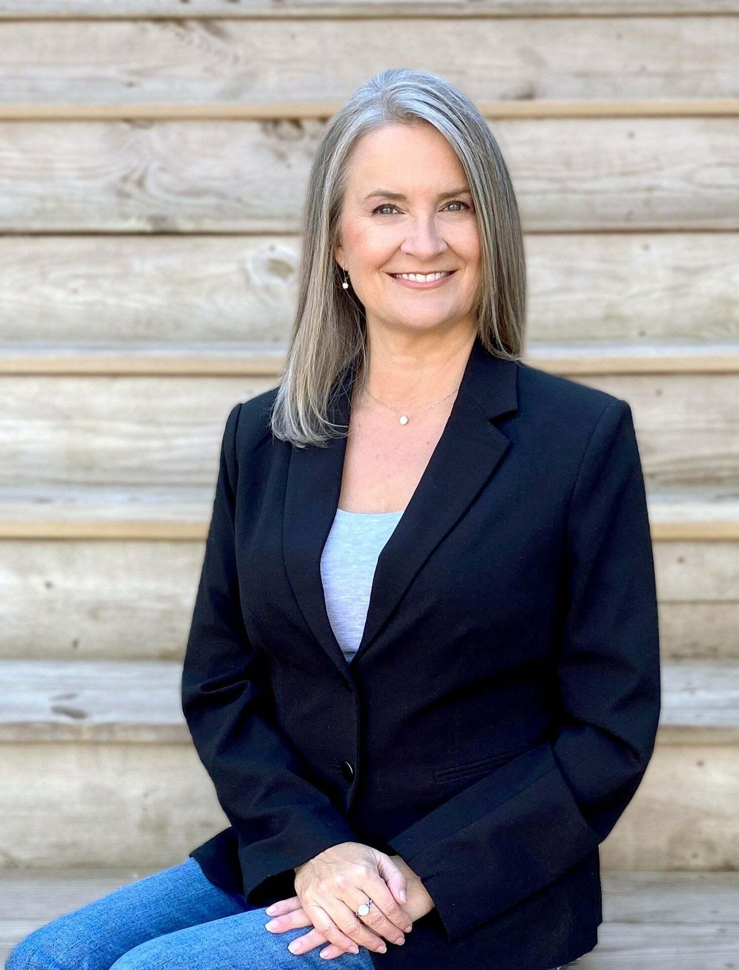 Photo - Tara Fuller Thomas