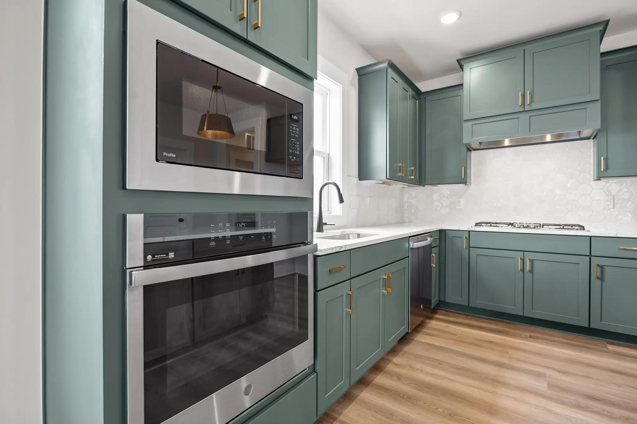 002_AP3-0318 Kitchen_2 - Medium_fVlVXQsUNOBSTm0J - Thumbnail
