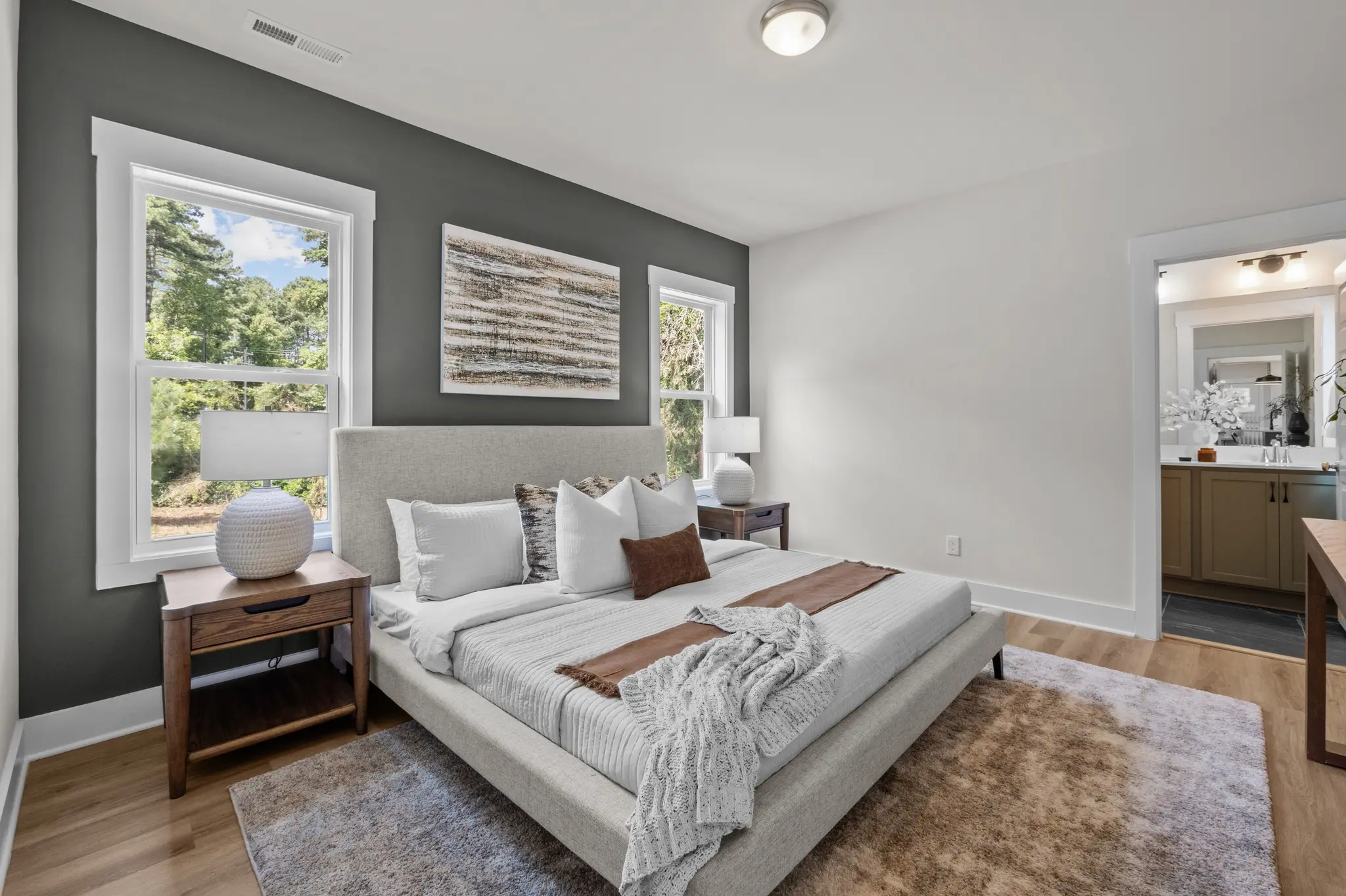 013_WG6-0102 Primary Bedroom - Medium_akHDtZRcTDnA5Hcl - Thumbnail