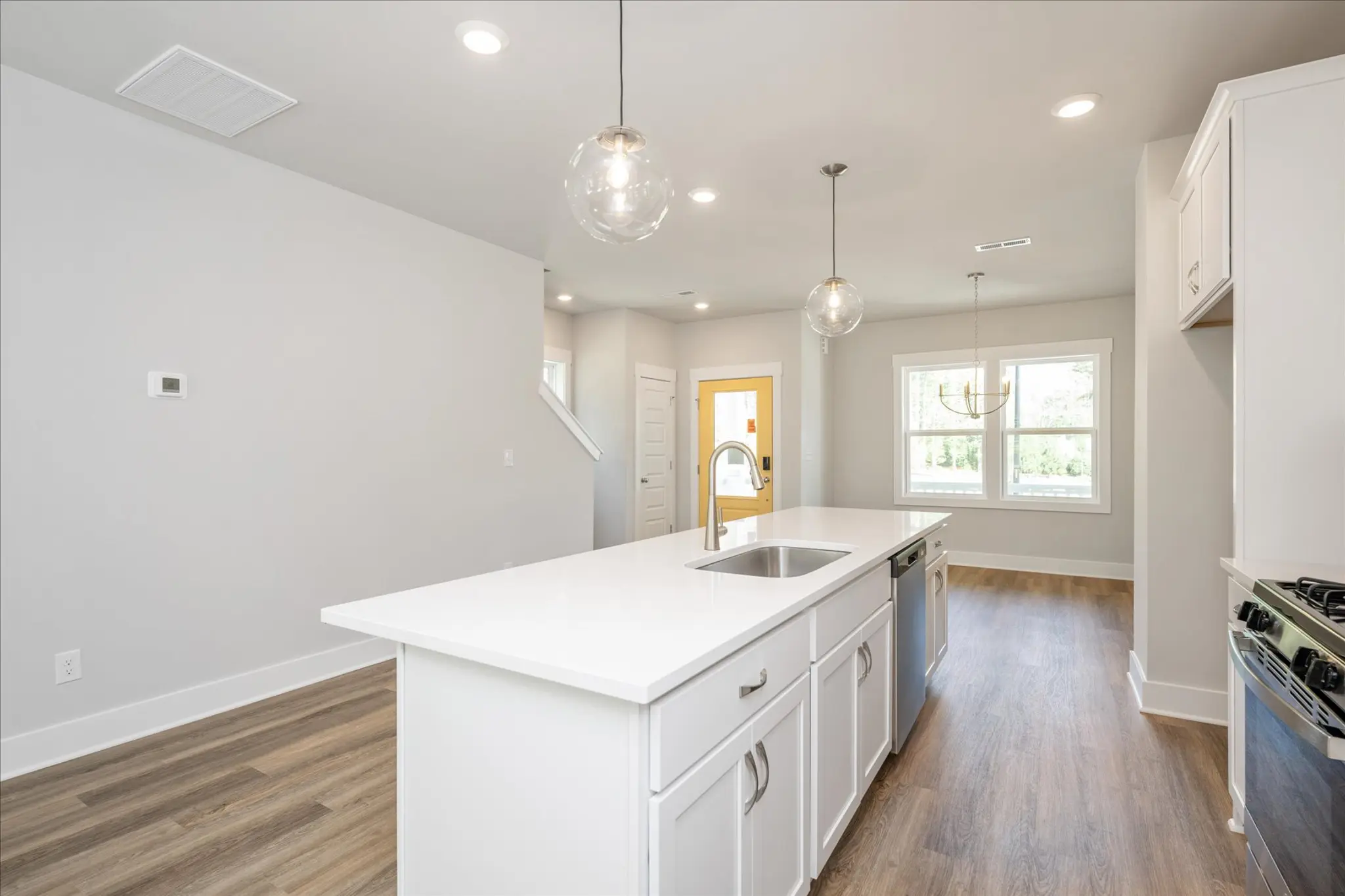 07-WG6-0115_Paper_A_Kitchen3_h4wJGufn7Hu8PnKw - Thumbnail