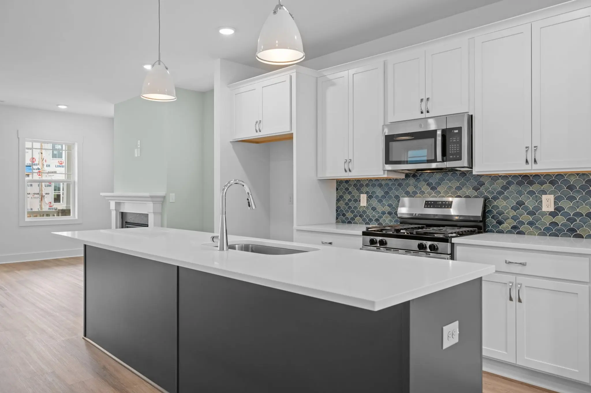 11-custom-5Z8A0686_oKXgiuFNAZYnqRpi - Thumbnail