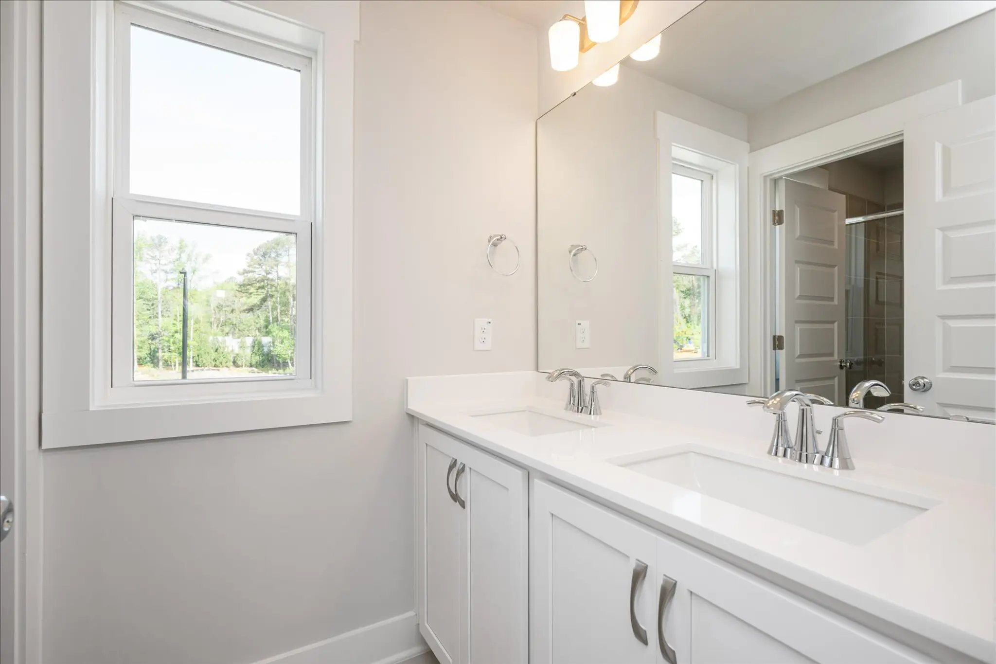 15-WG6-0115_Paper_A_PrimaryBath_0EbunVveMHhXBGOD - Thumbnail