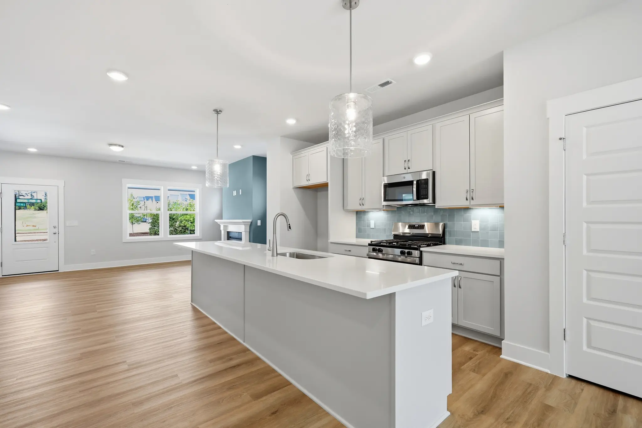 Kitchen (Sconset Walk Interior Package)
