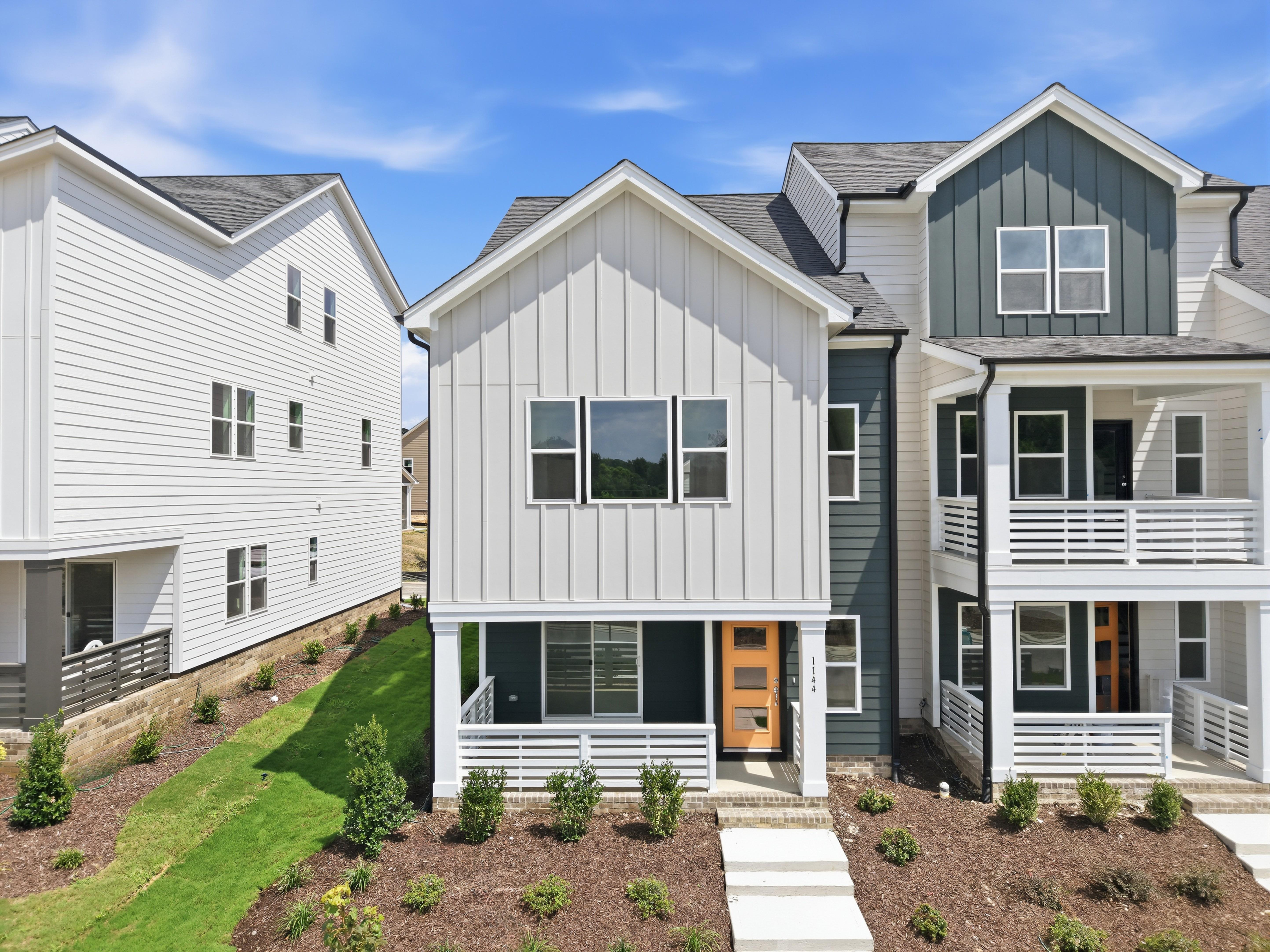 Thumbnail - 1144 Lamplighter Drive