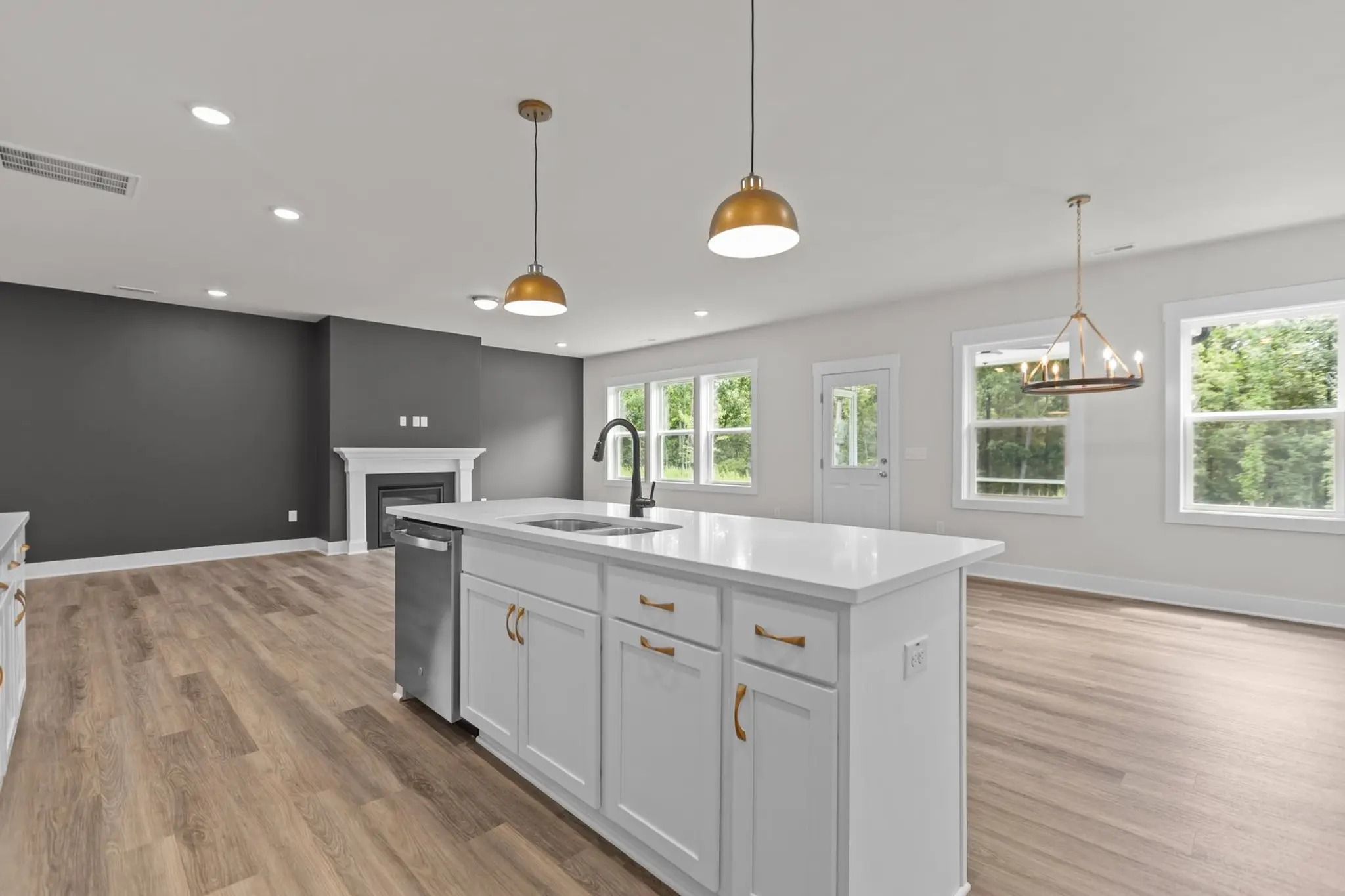 41-custom-2N6A4318_emkQH65dKCJiQBNn - Thumbnail