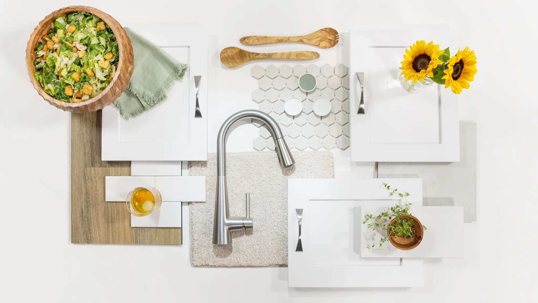 Classic White copy_u2QazRYWKtrFful4 - Thumbnail