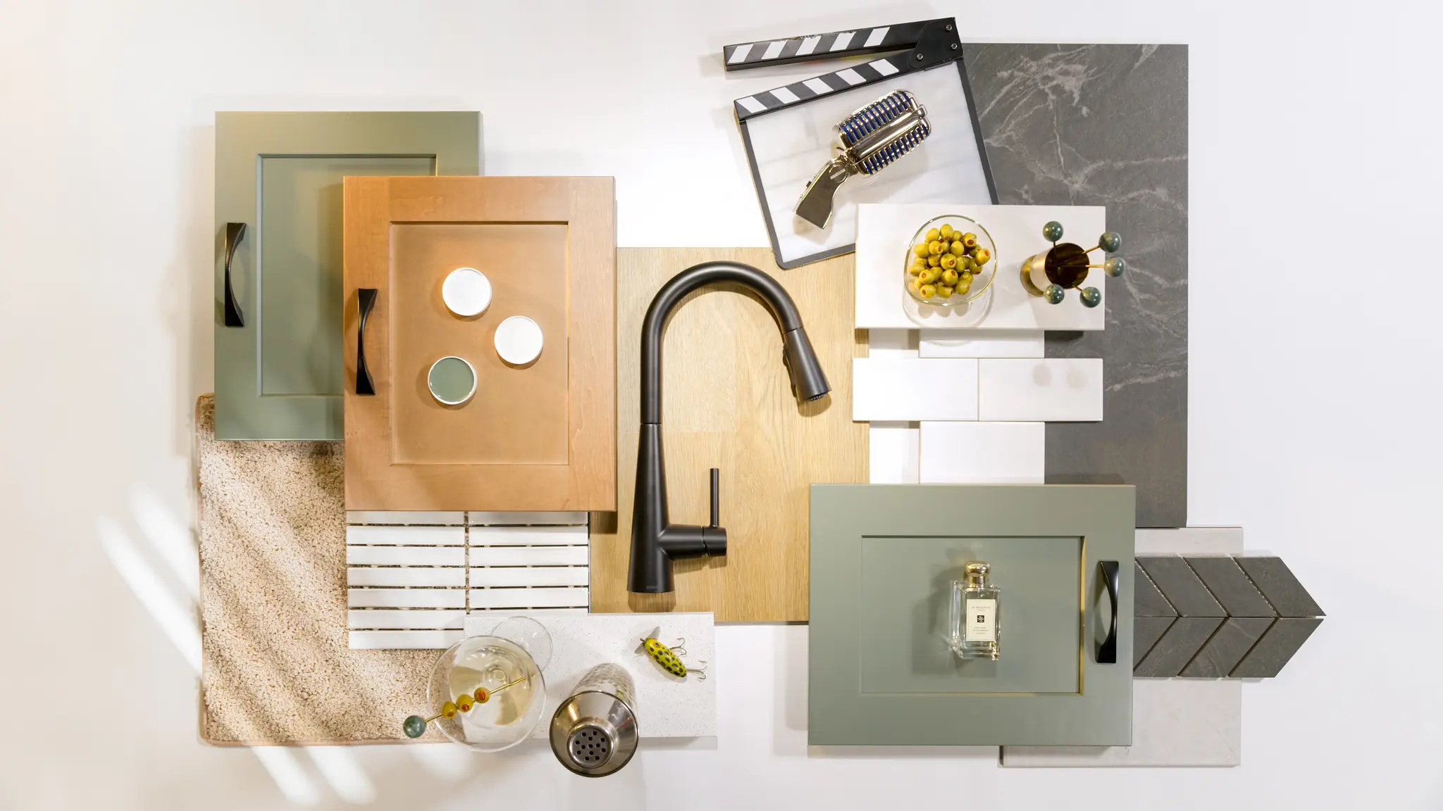 Dirty Martini copy_mJpRpq1d3qdMJEXK - Thumbnail