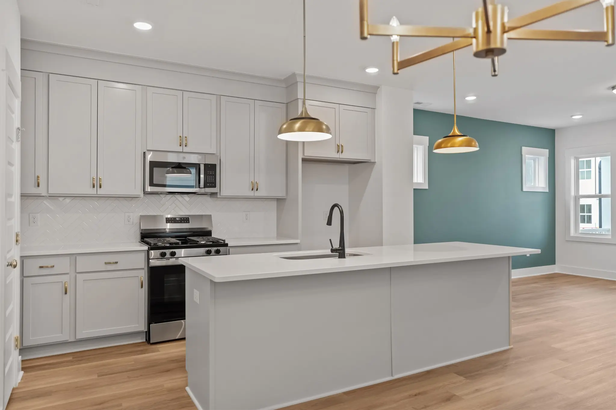 WF6-2857 Kitchen_5 - Medium_OxV0nIX8TtRQA795 - Thumbnail