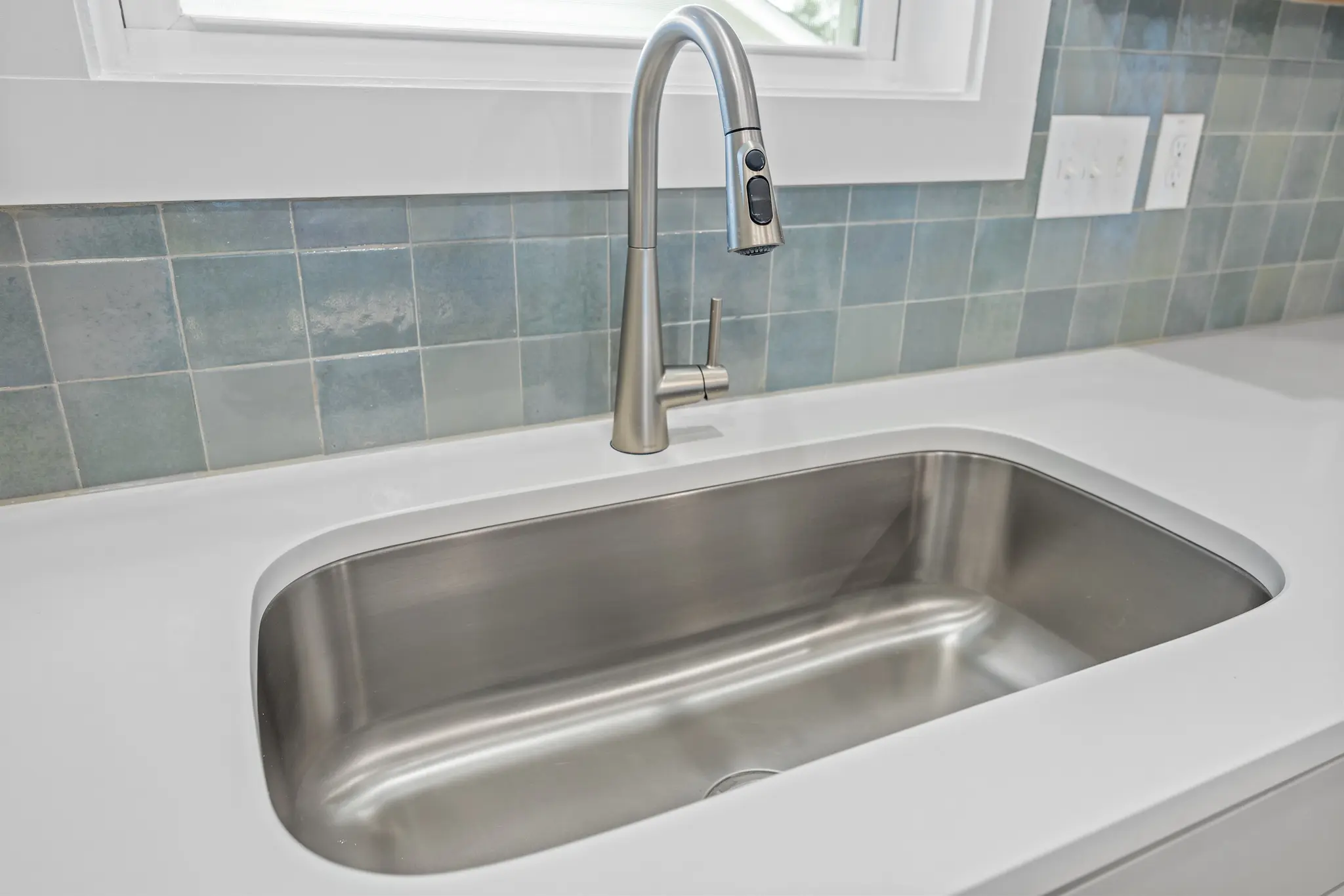 WFP-2839 Kitchen - Detail_2 - Medium_UkHtqvmQfkiUzIca - Thumbnail