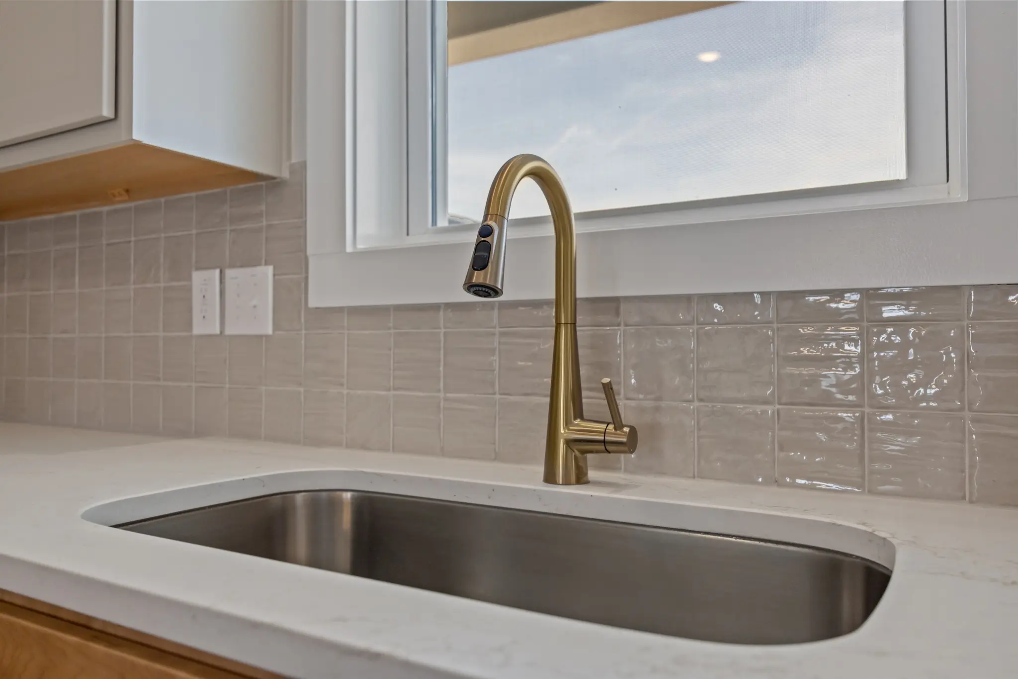 WFP-2842 Kitchen - Detail_3 - Medium_oi0iGzd1Wa6uSwos - Thumbnail