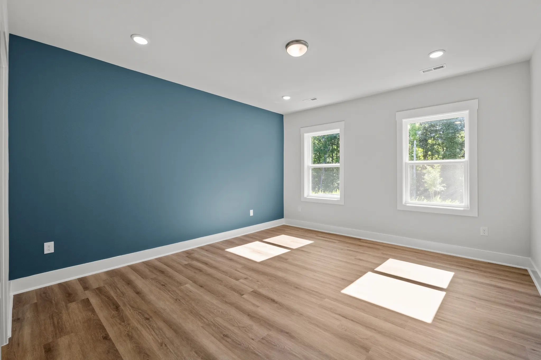 Bliss - Interior Photo 9