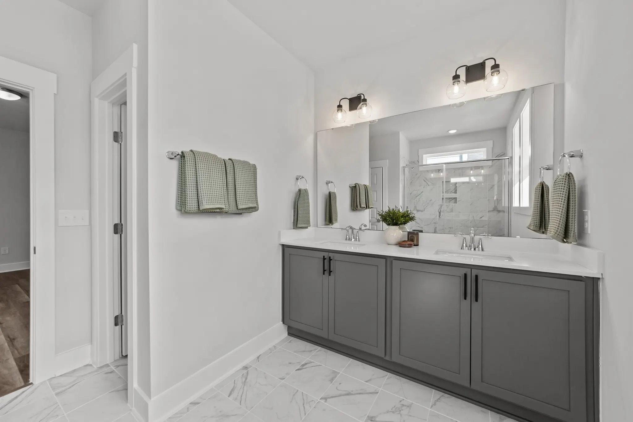 Found a Dream - Interior Photo 10