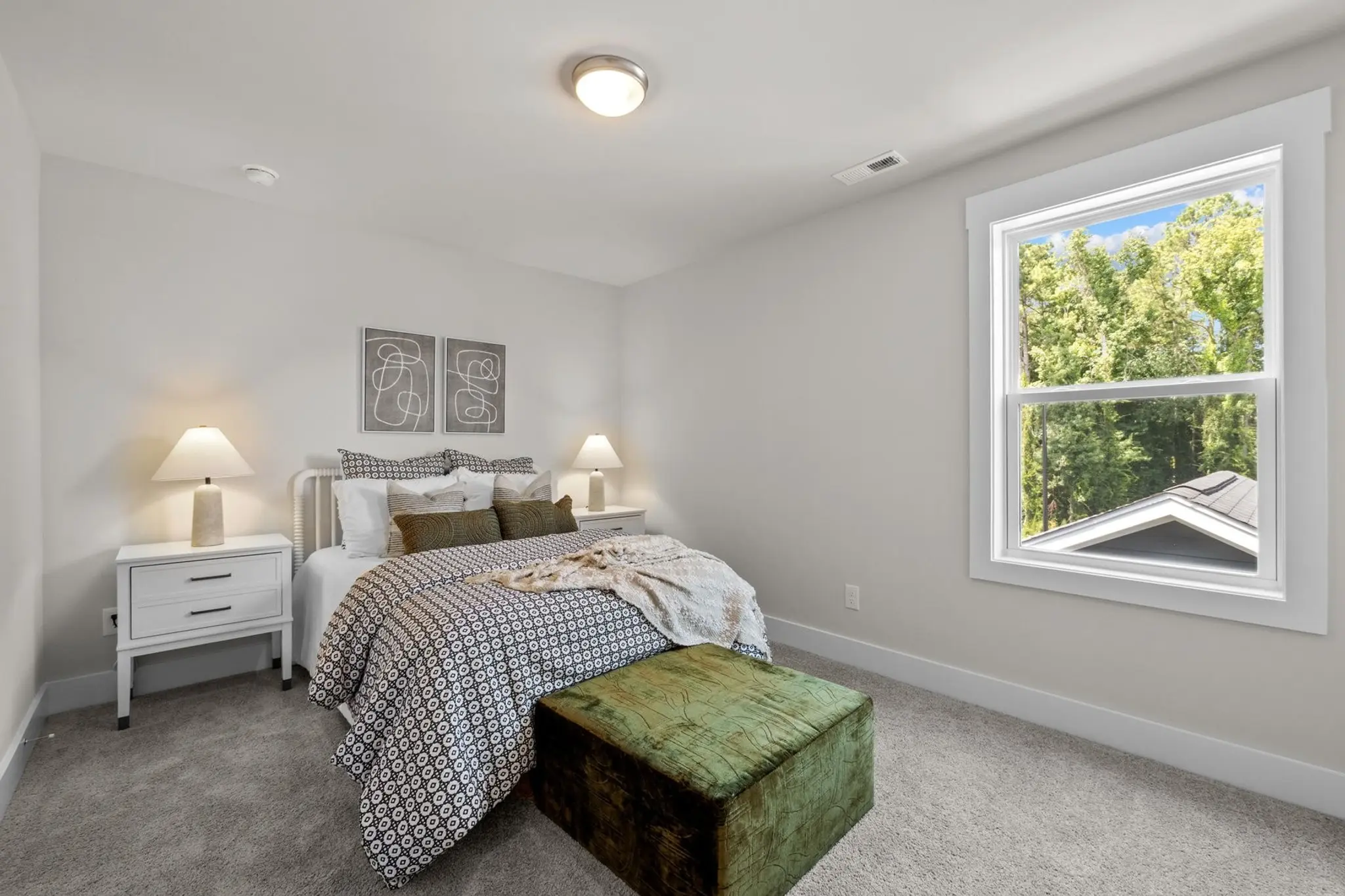 Scissors - Interior Photo 20