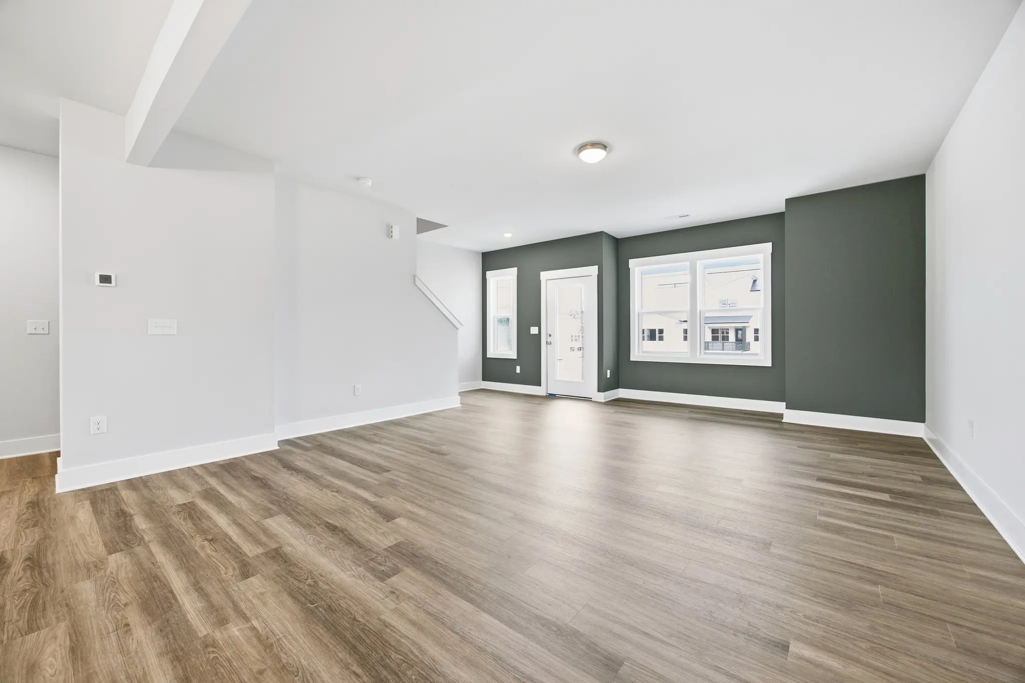 Bluebird - Interior Photo 7