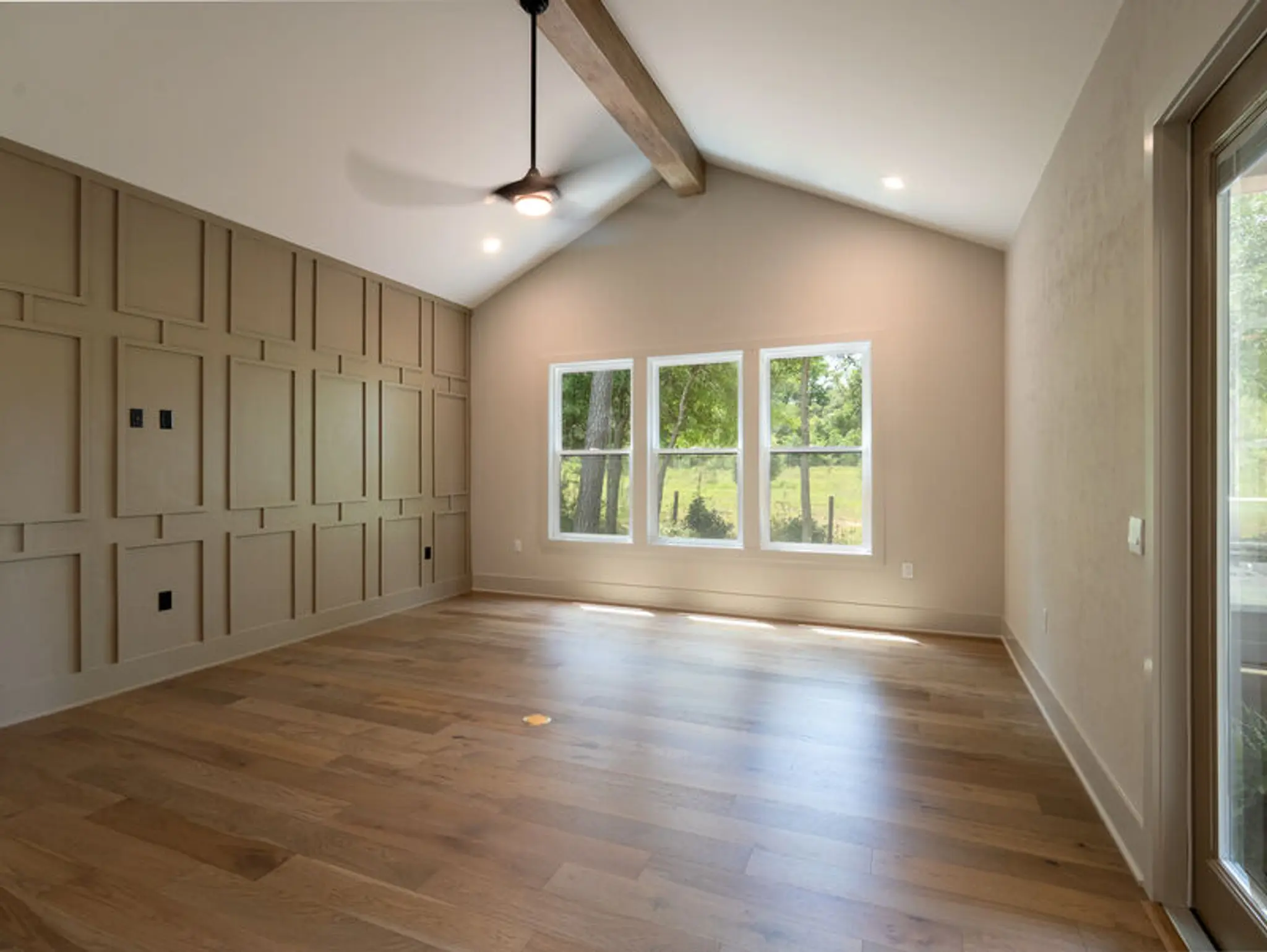 Thumbnail: 1122SW148thDr_30_mls-small_KDNywVRVV5eIUJ2g