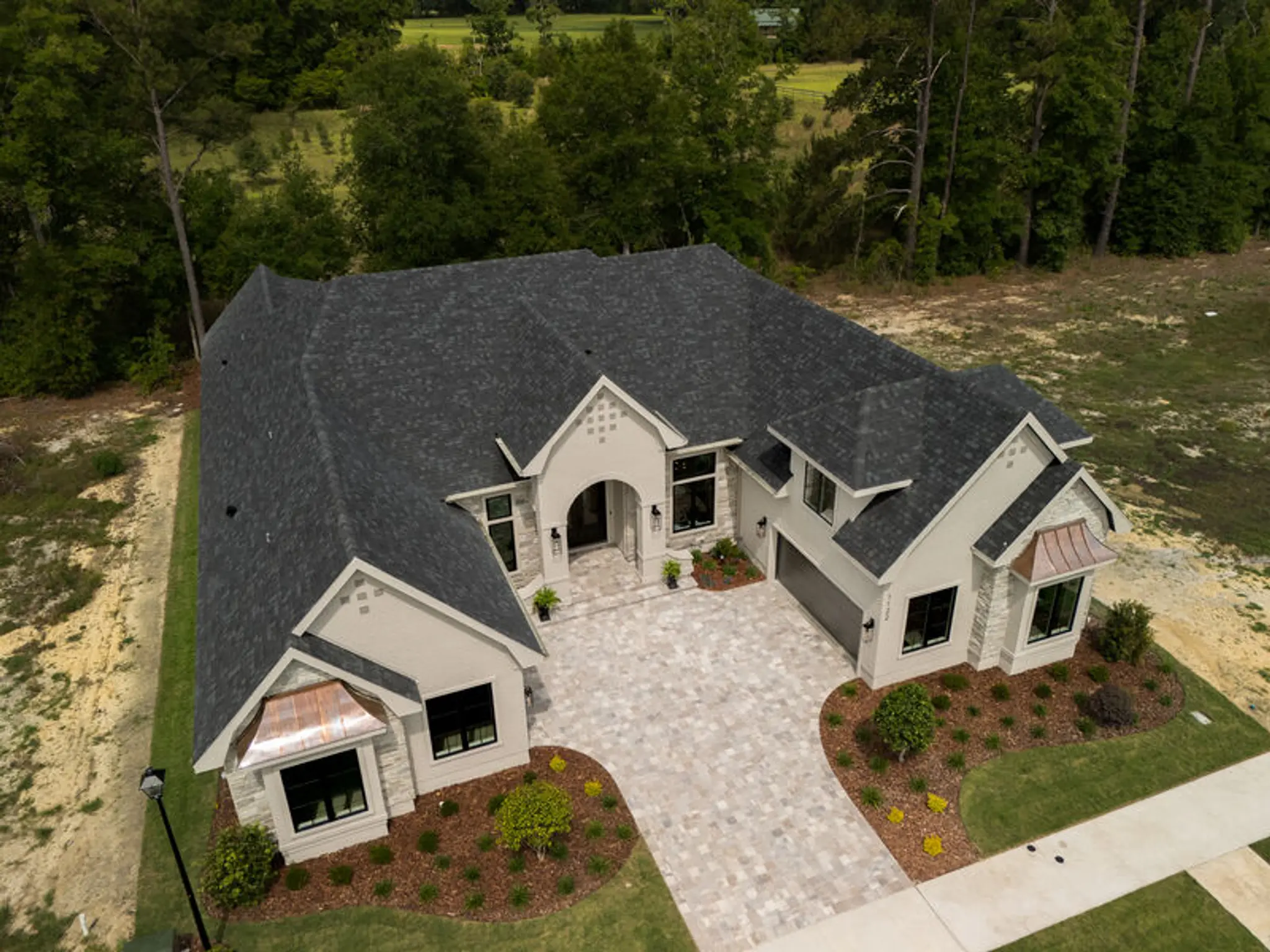 Thumbnail: 1122SW148thDr_47_mls-small_DuNS64HNODEig4U2