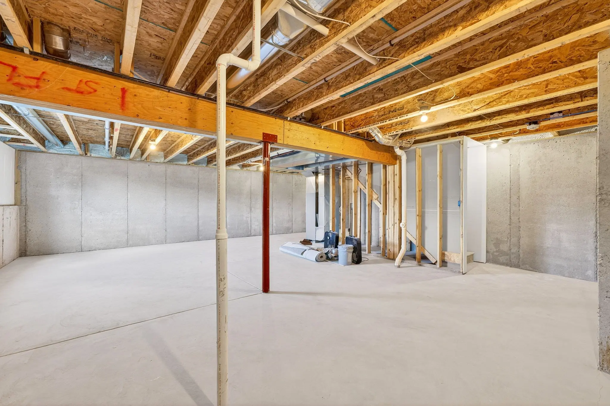 Unfinished basement 
