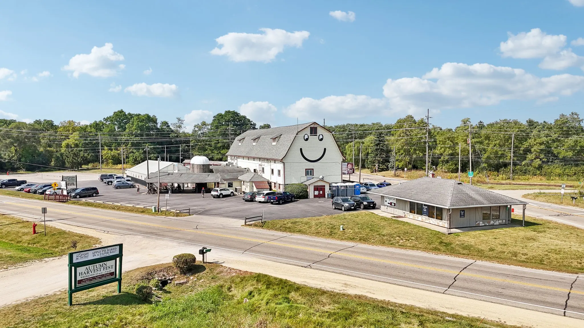 Mukwonago, WI