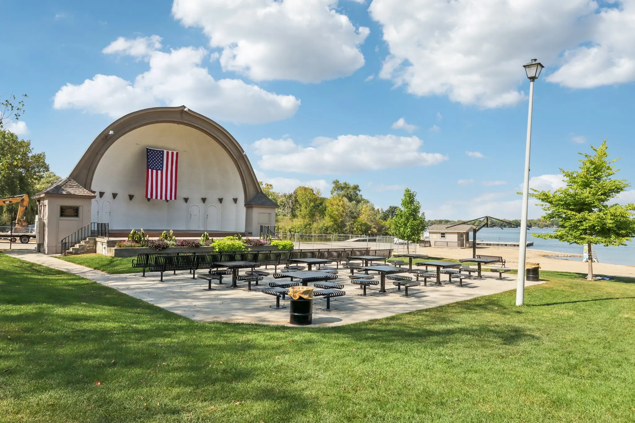 Lake Fowler Beach 