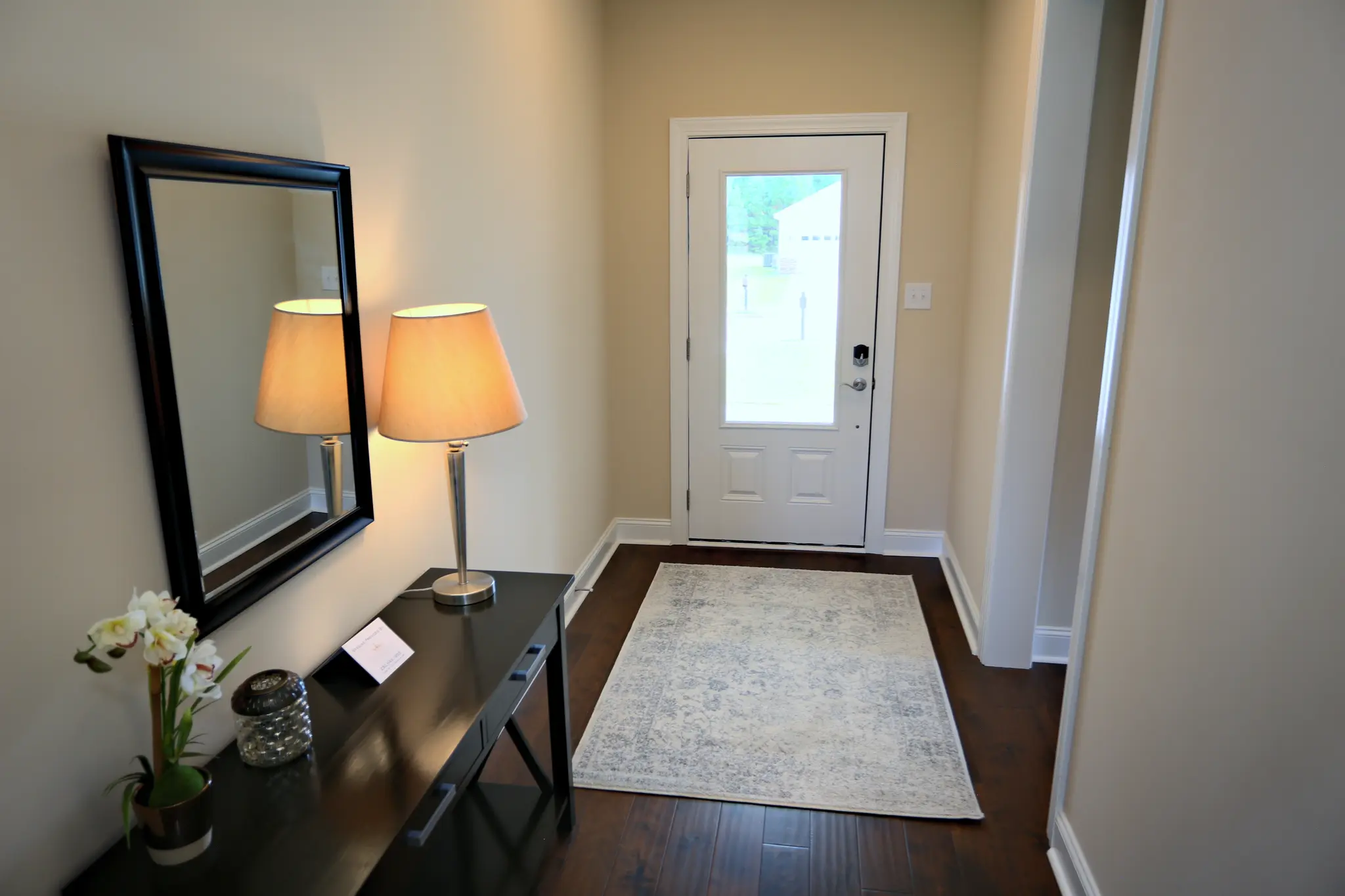 Oxford - Interior Photo 4