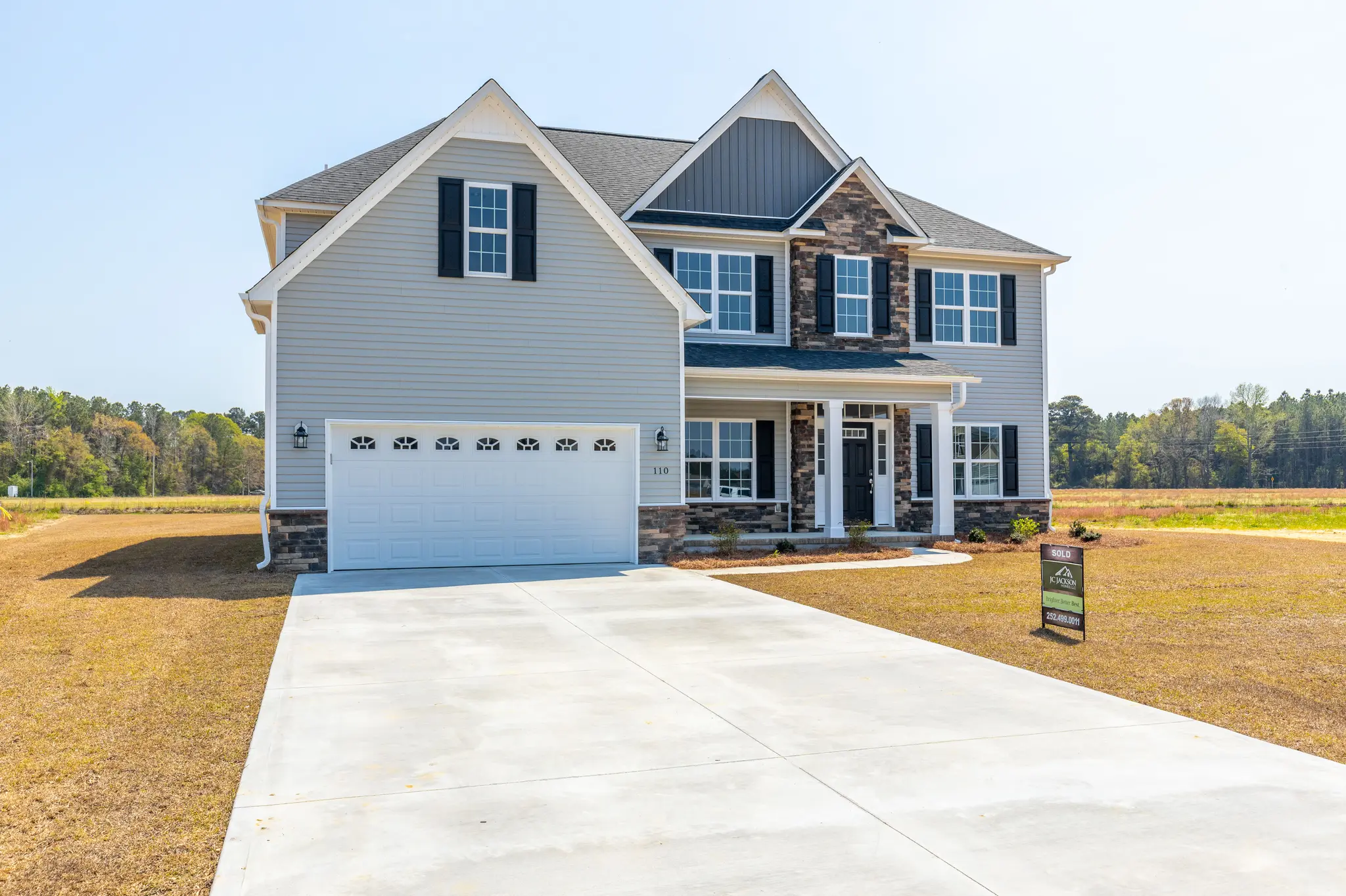Clayton - Exterior Photo 2