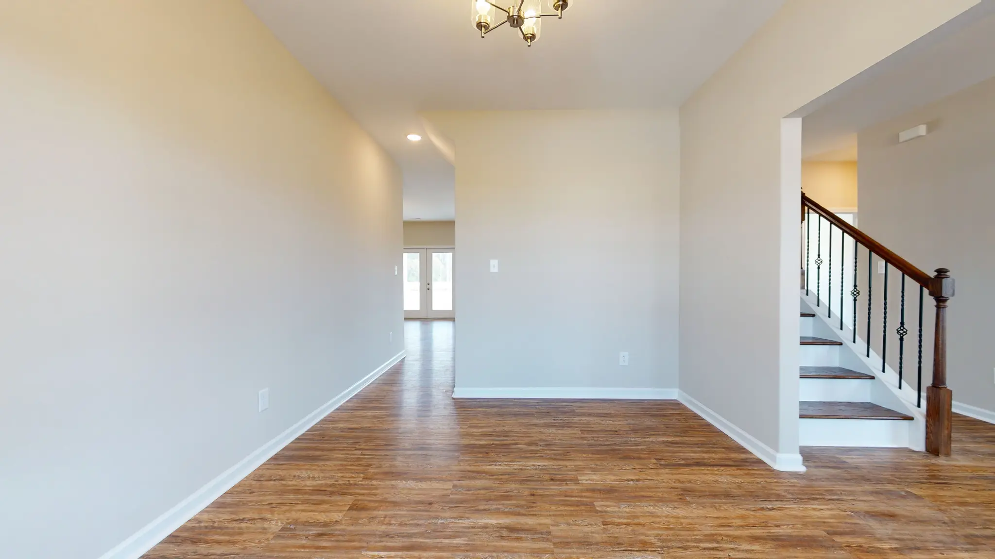Clayton - Interior Photo 12
