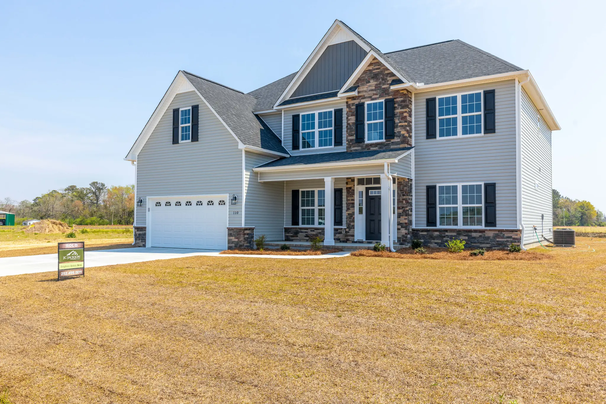 Clayton - Exterior Photo 4