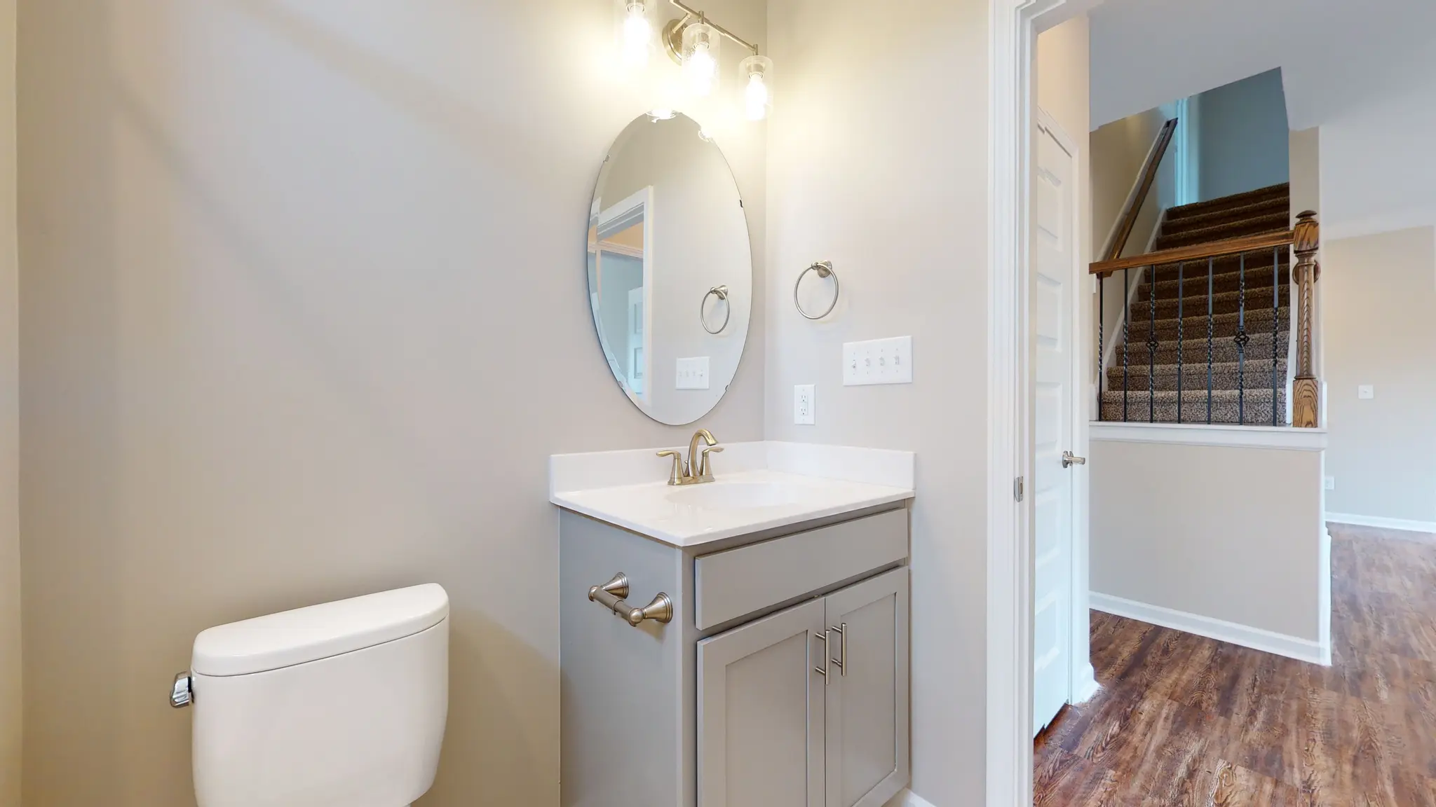 Clayton - Interior Photo 26