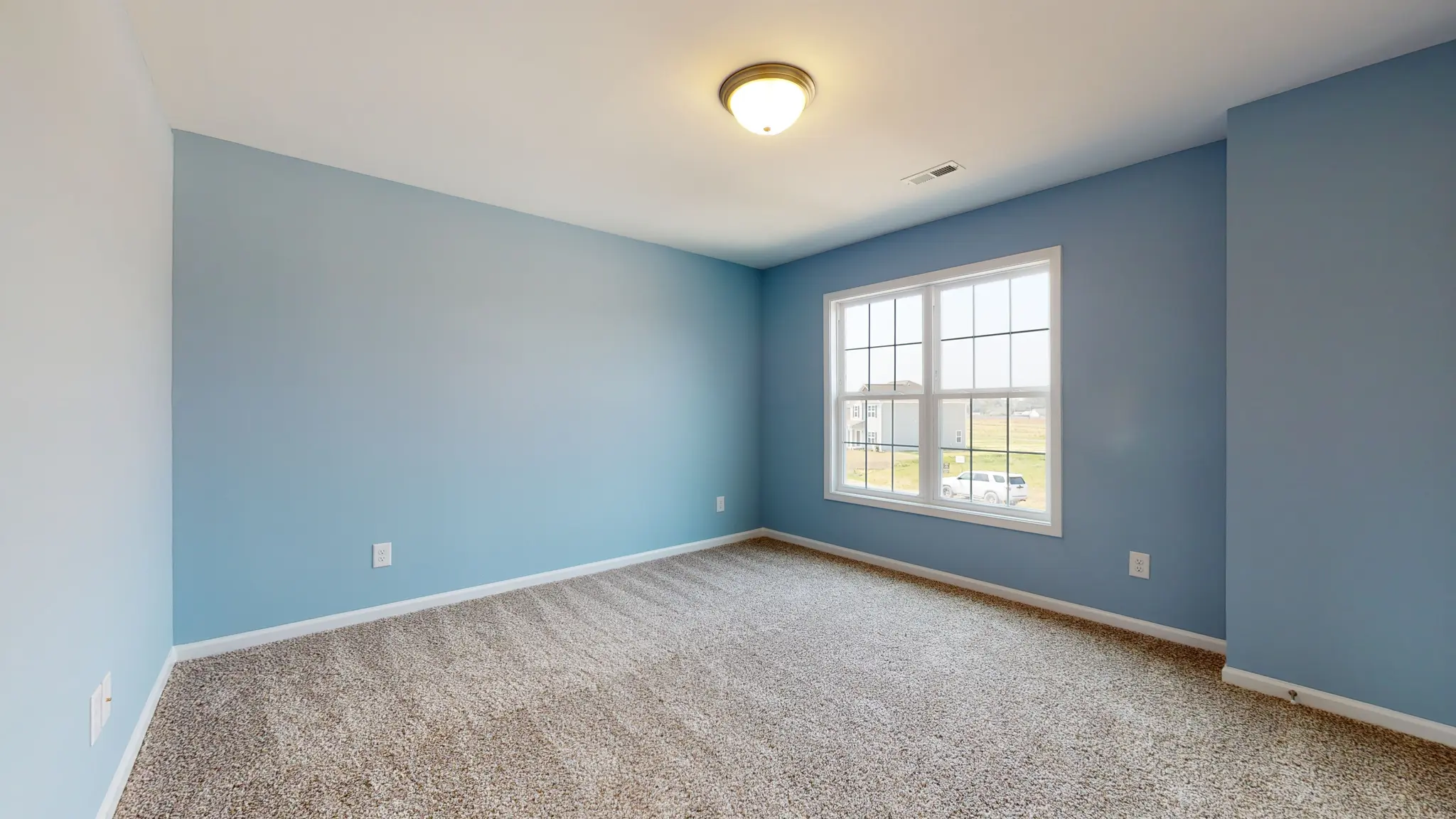 Clayton - Interior Photo 40