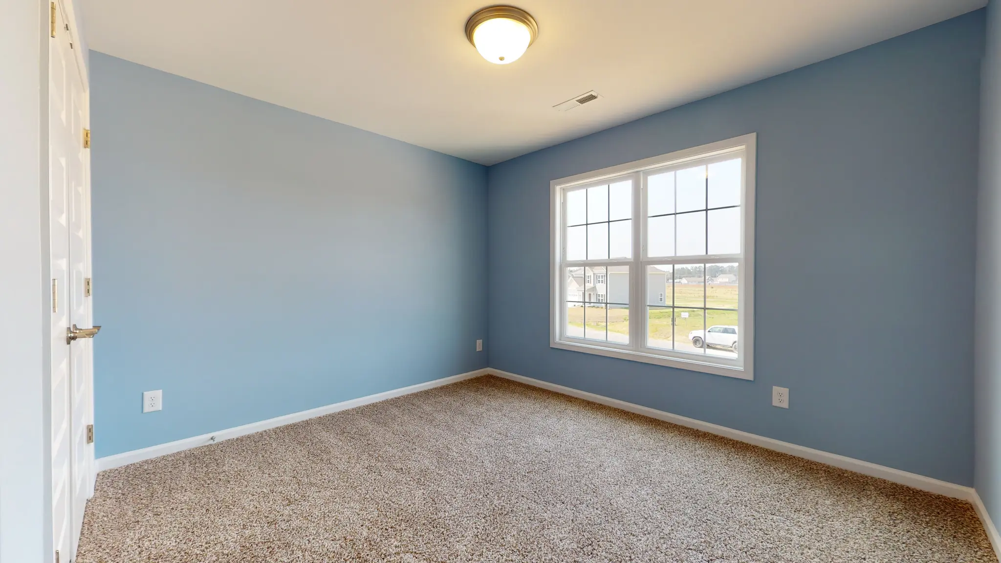 Clayton - Interior Photo 45