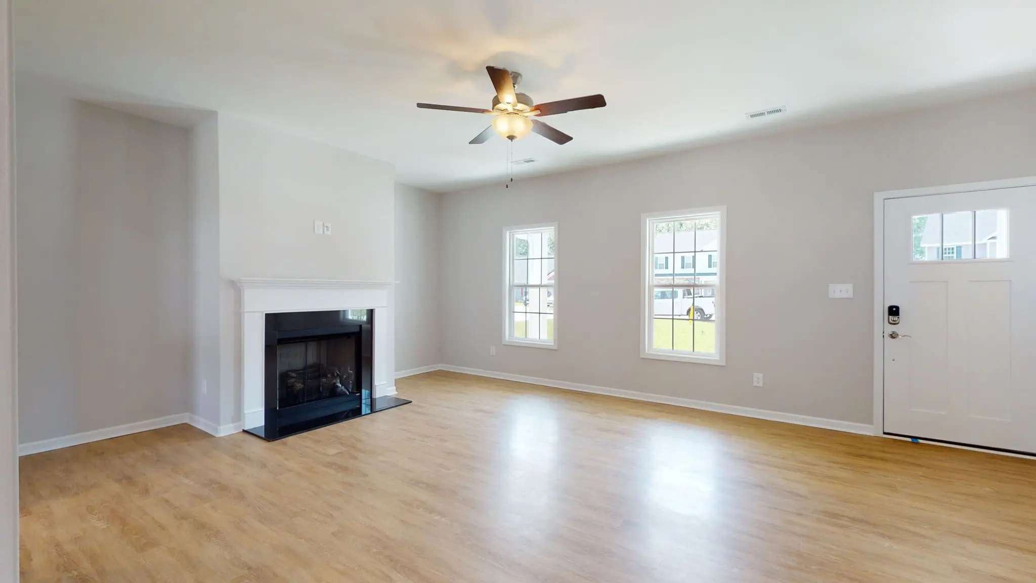 Tyler - Interior Photo 14