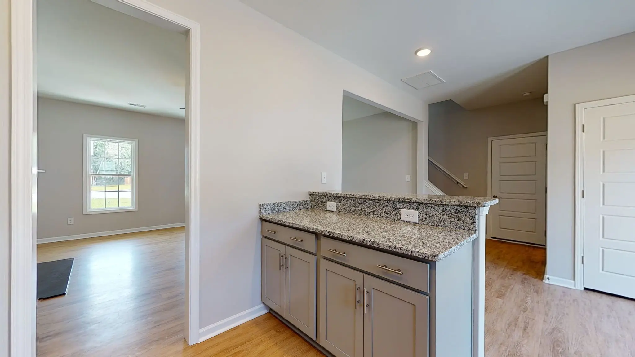 Tyler - Interior Photo 17