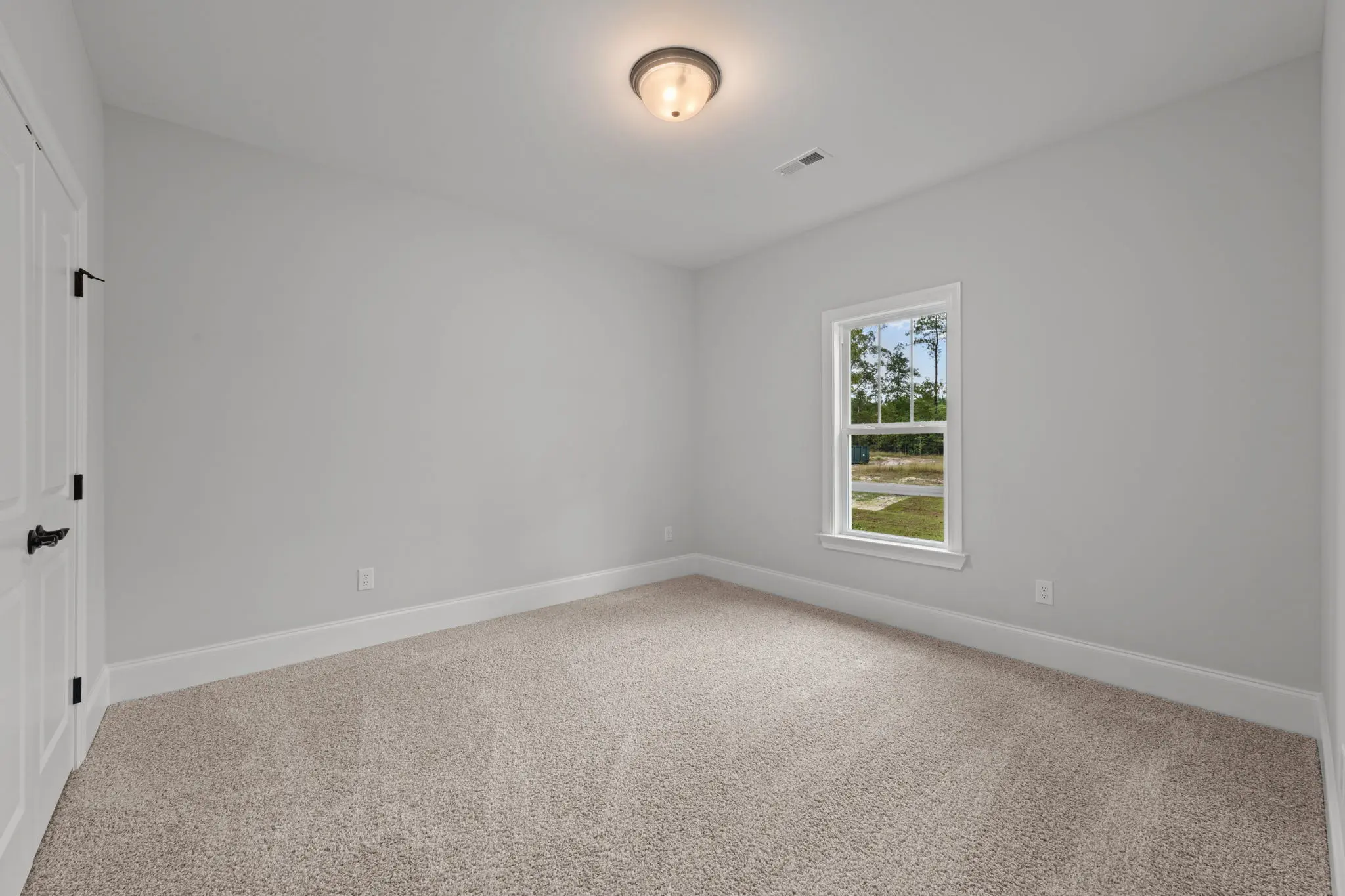 Arlington AP 2207 - Interior Photo 12