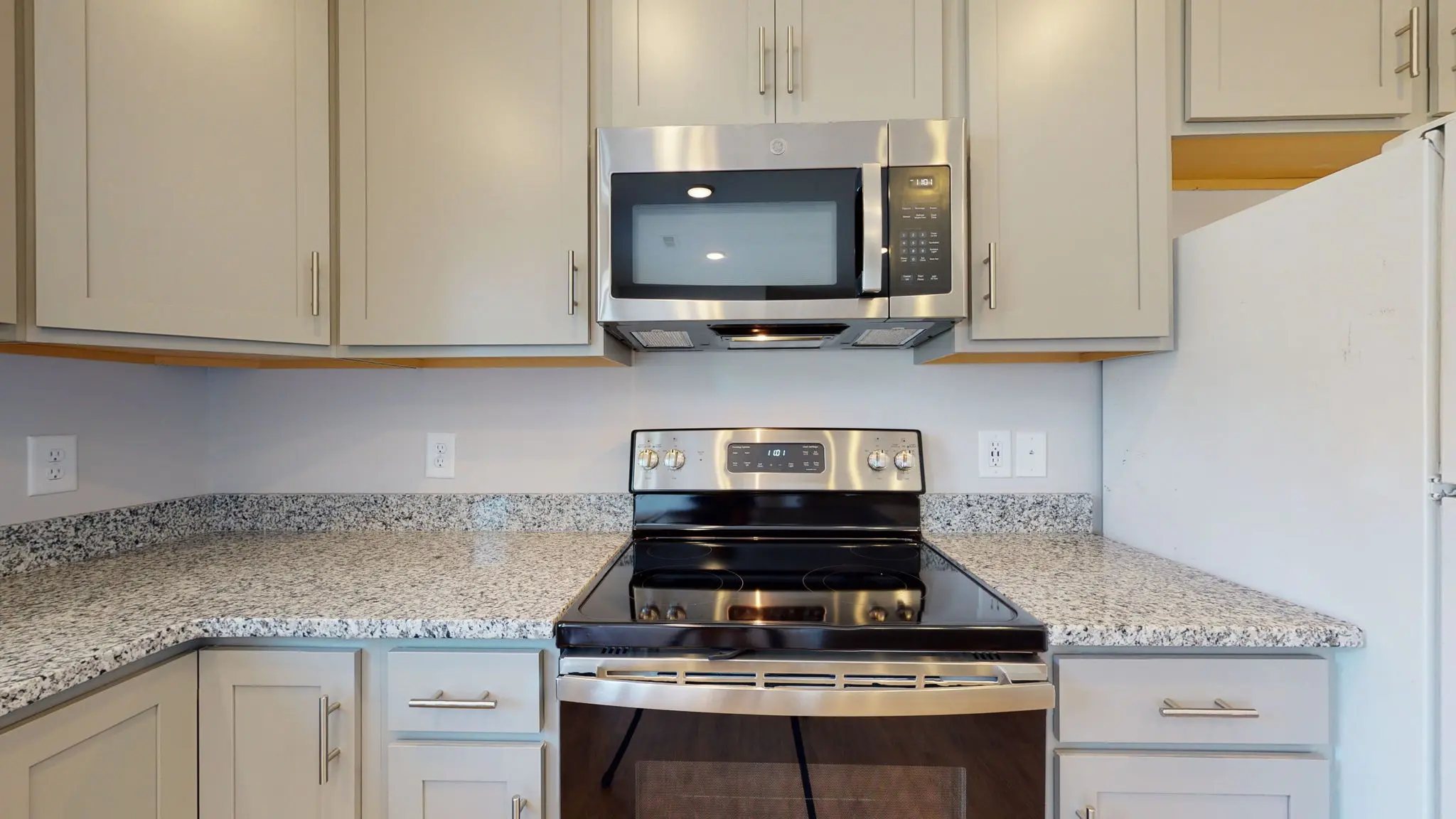 Tyler - Interior Photo 19