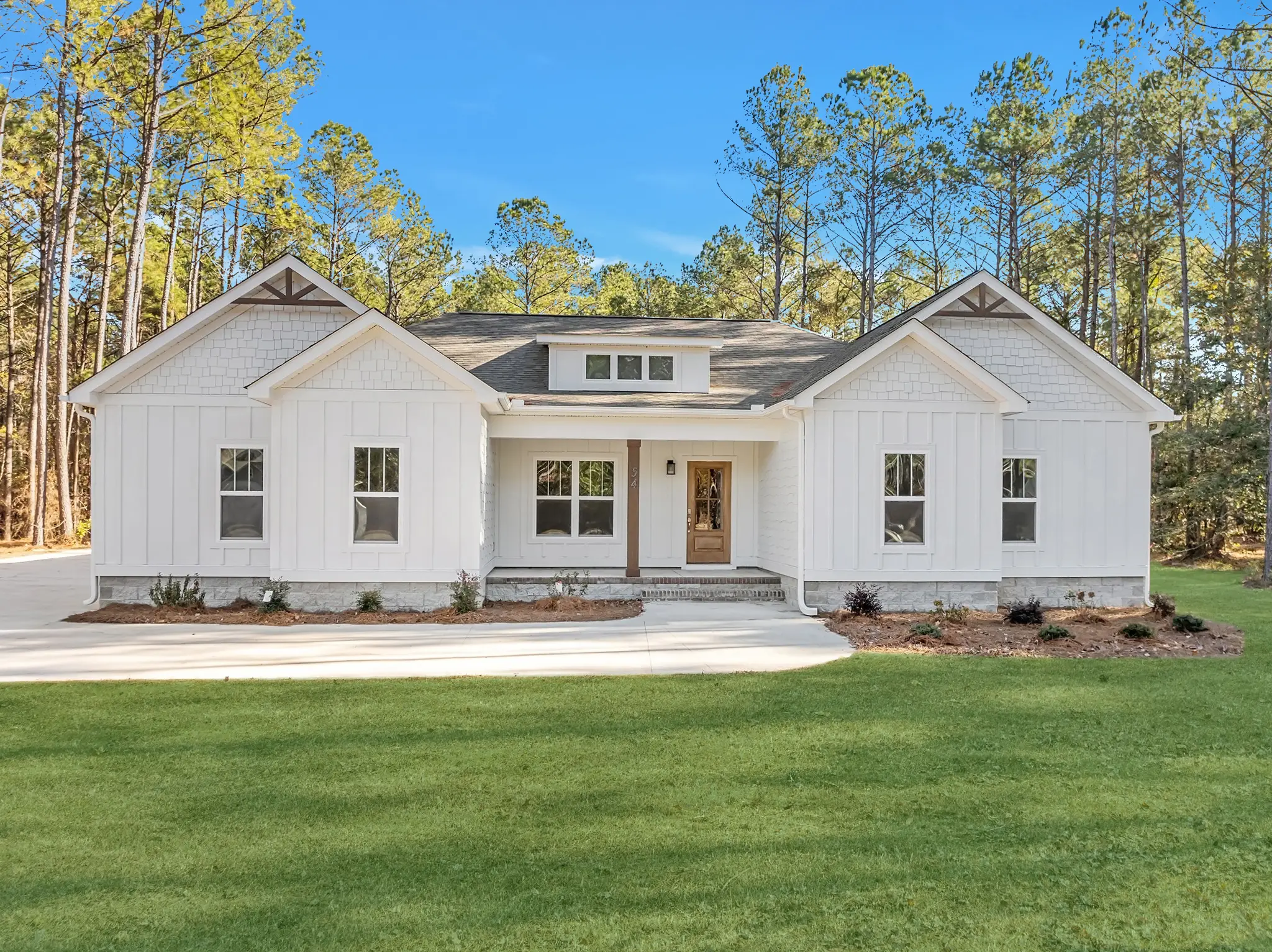 Chatham - Exterior Photo 5