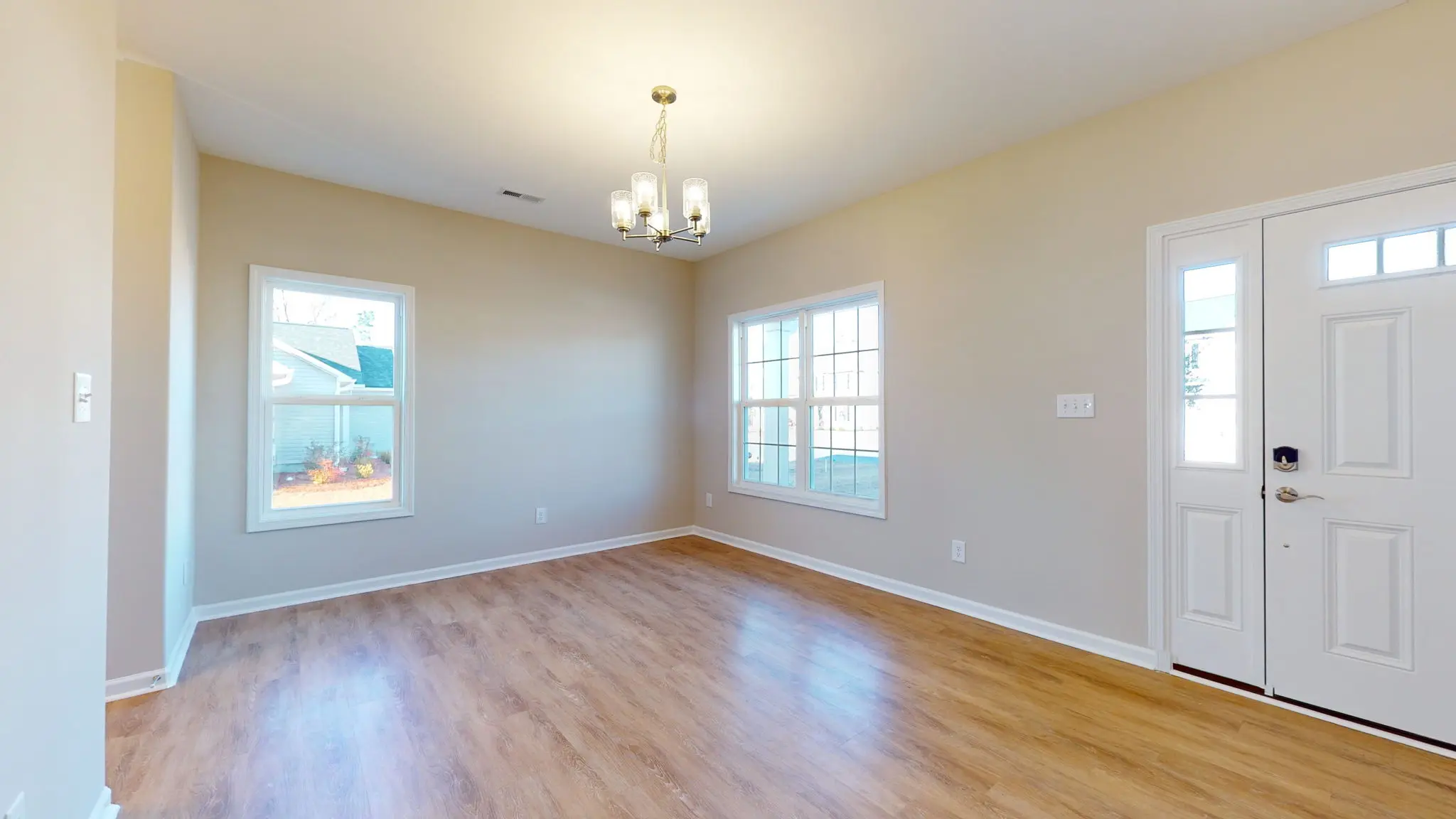 Jacob - Interior Photo 13