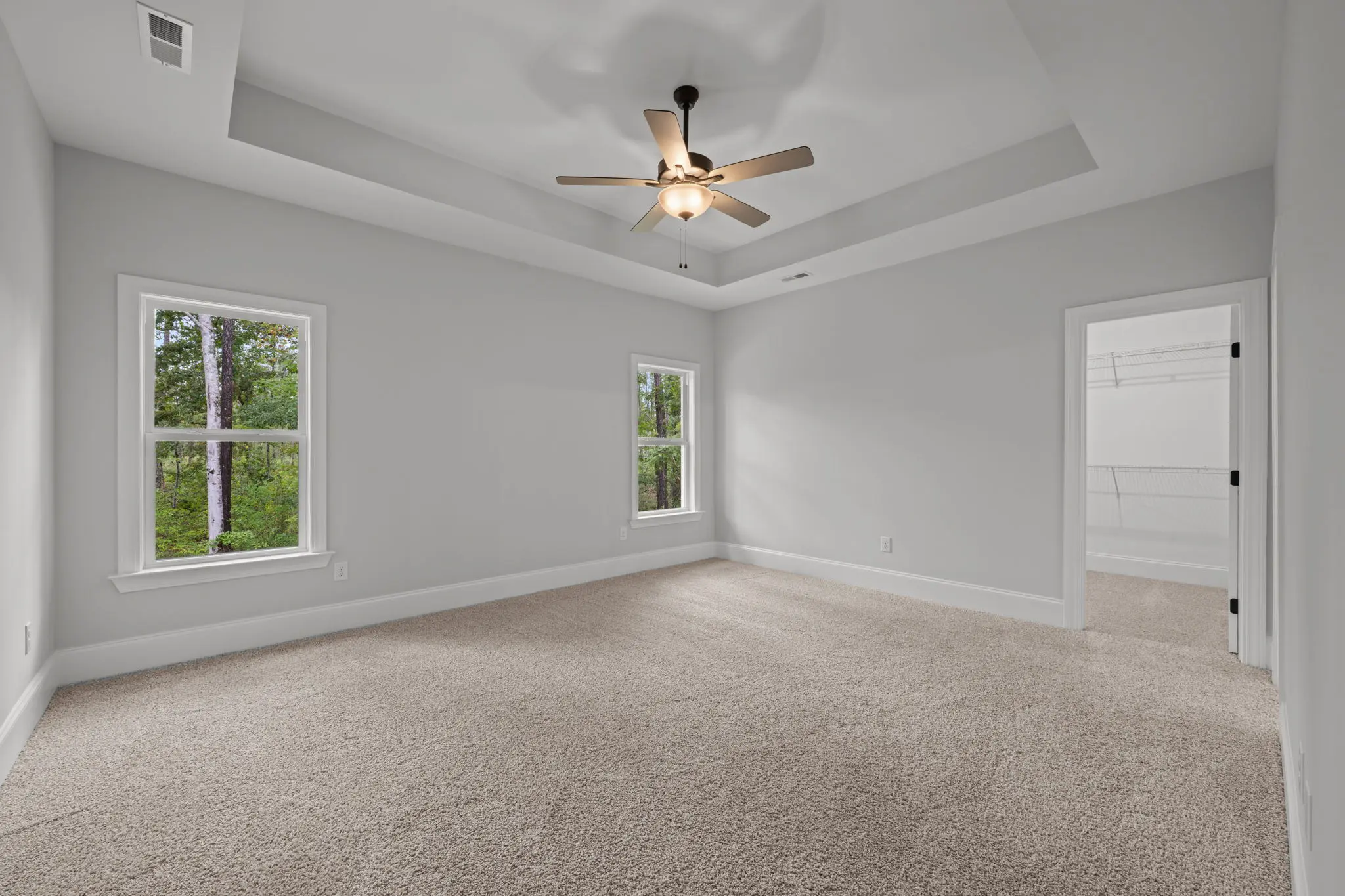 Arlington AP 2207 - Interior Photo 17